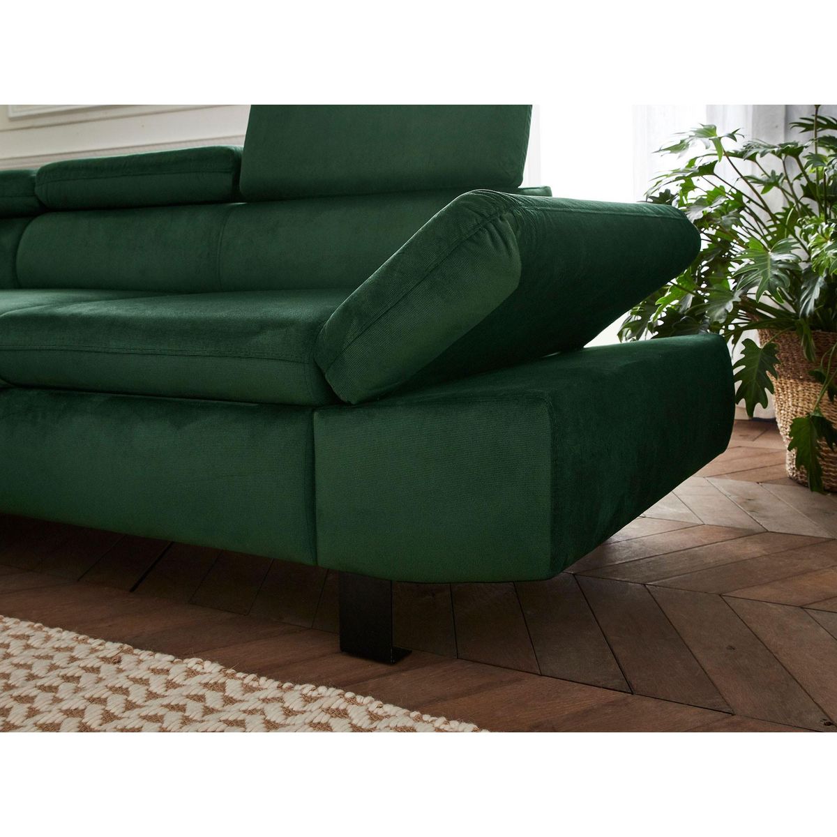 LISA DESIGN Nairobi - canapé d'angle convertible - en velours - 5 places - avec têtières - gauche