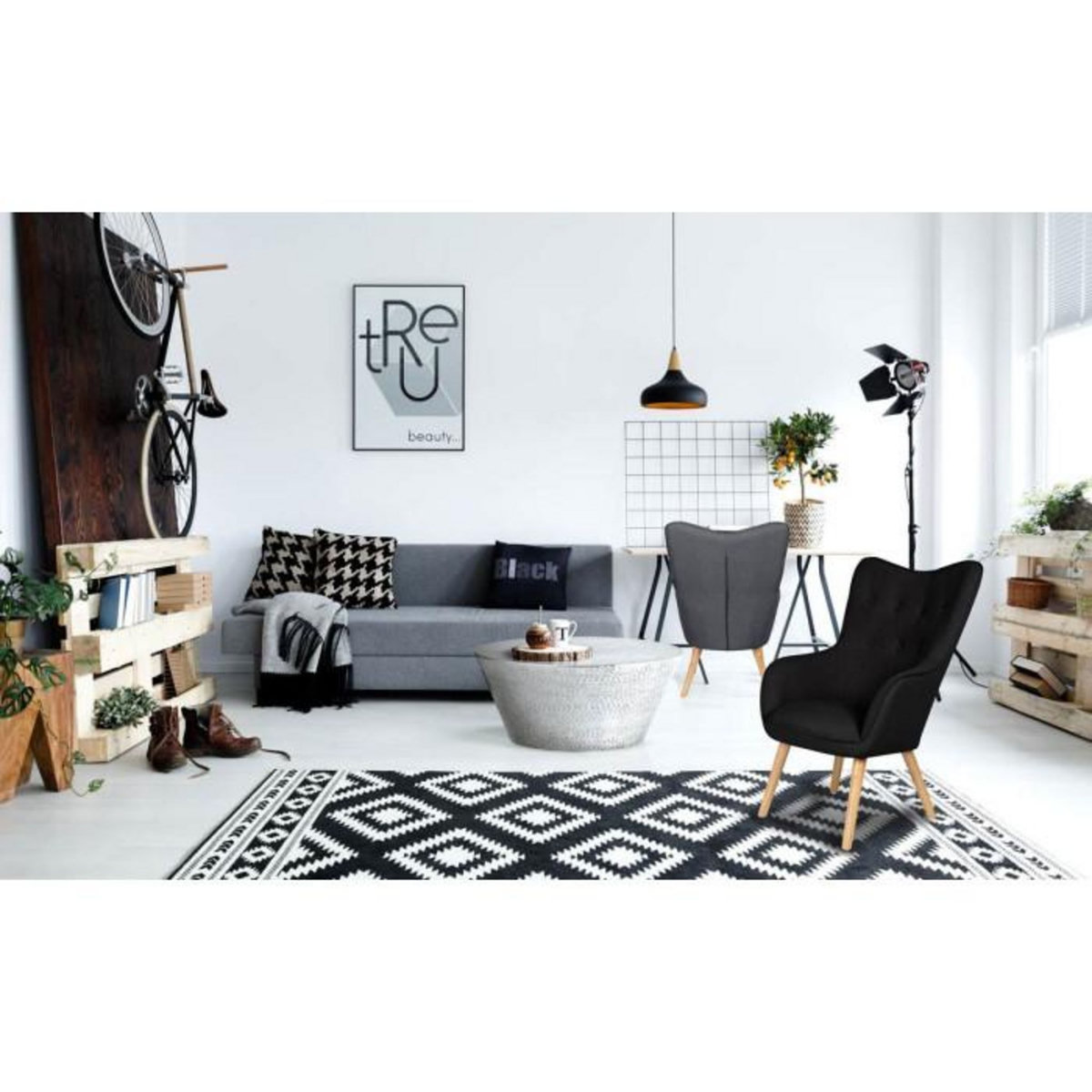 Paris Prix Fauteuil Scandinave  Aimee  67cm Noir