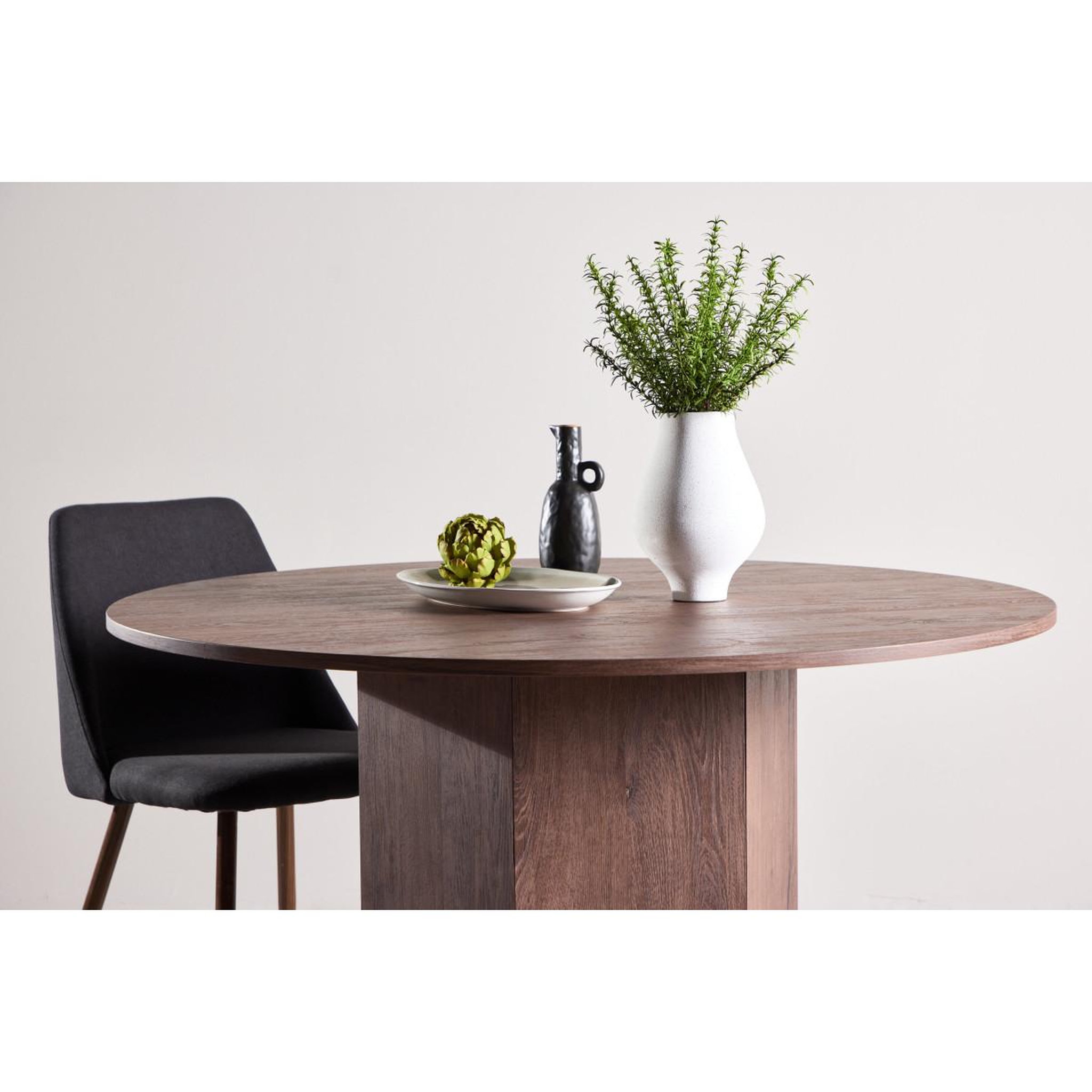 Voir la diapositive 6 : Paris Prix Table à manger ronde  tekla  120cm marron