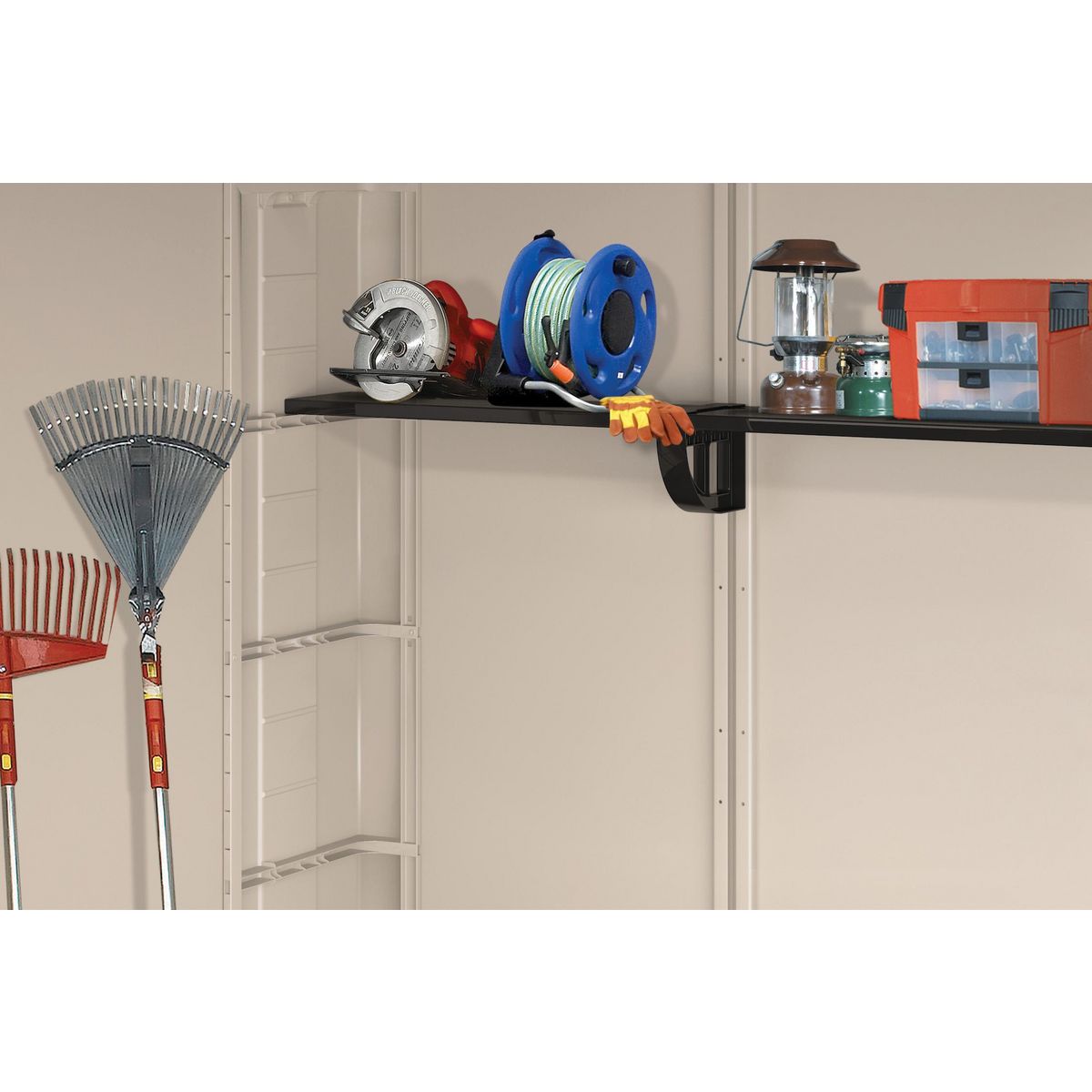 KETER Abri de jardin résine - 5,6m² - SYDNEY 88