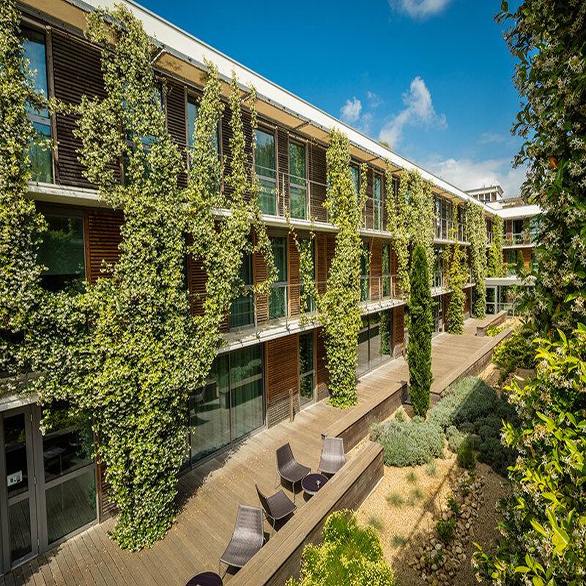 Voir la diapositive 2 : Smartbox 3 jours de bonheur à montpellier avec dîner gourmet en hôtel 4* marriott - coffret cadeau séjour