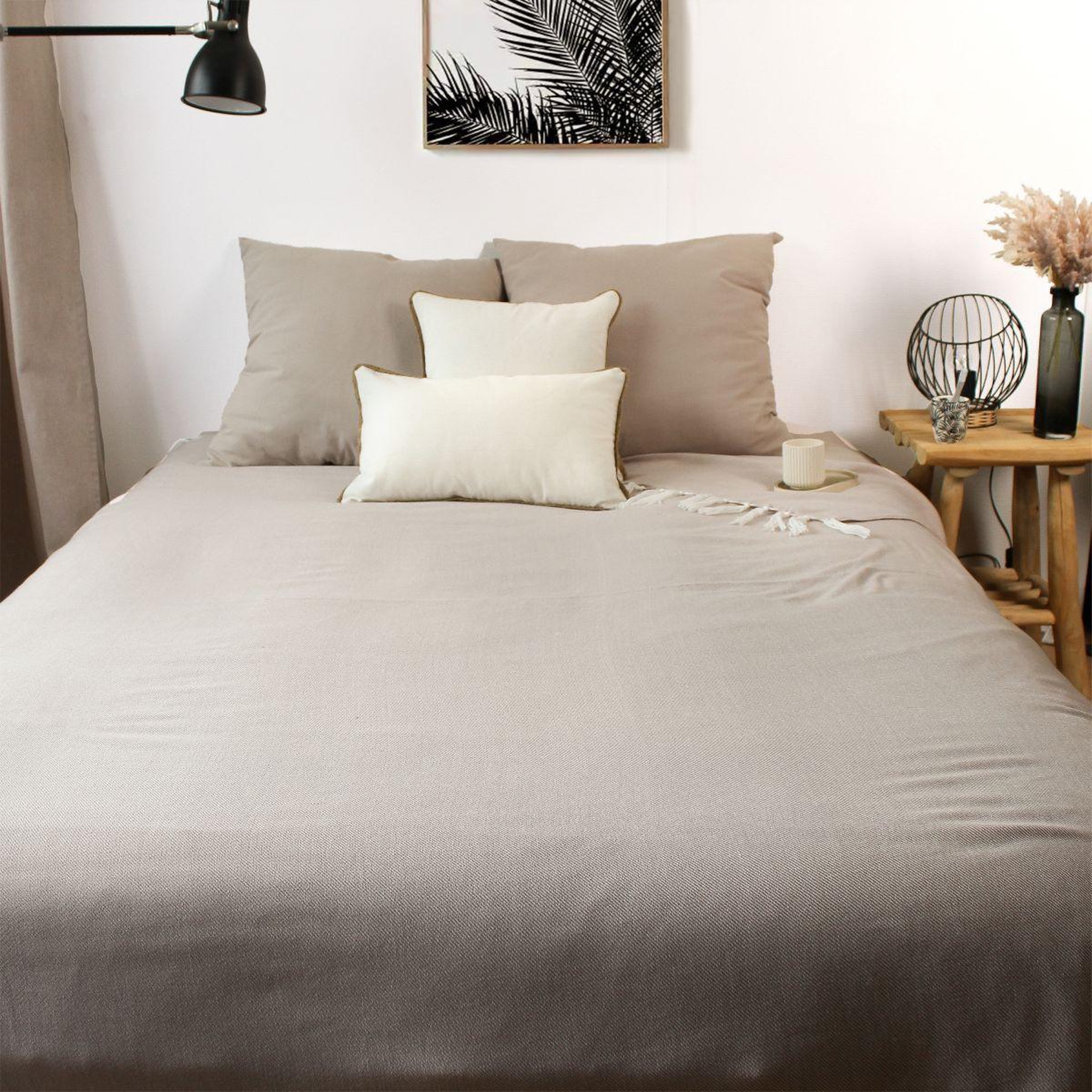 Voir la diapositive 3 : ENJOY HOME Plaid uni à franges xl  dobby  180x220cm beige