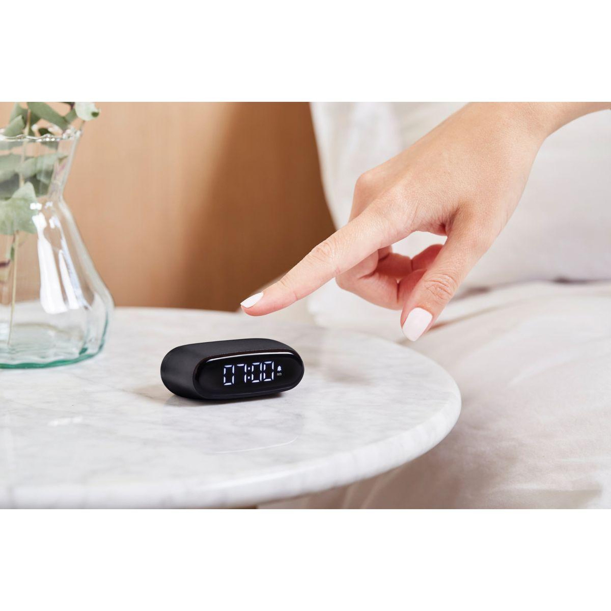 Voir la diapositive 4 : LEXON Réveil Minut ultra-compact Rechargeable Noir
