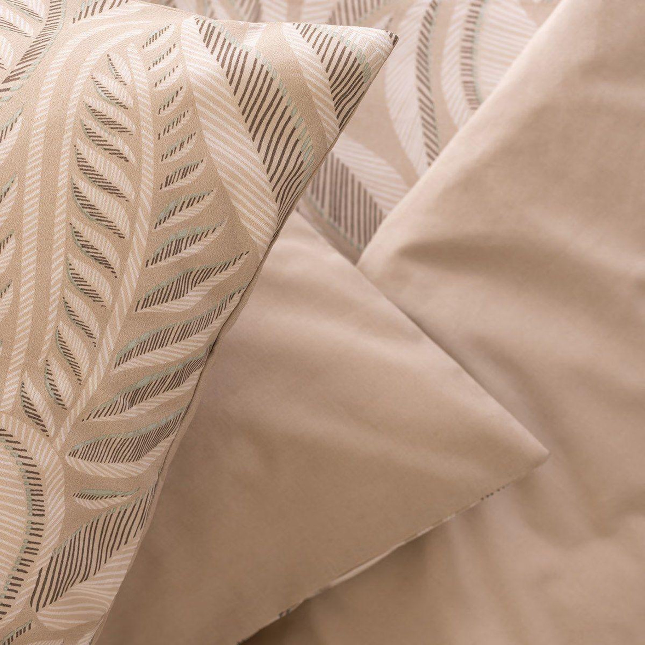 Voir la diapositive 3 : ATMOSPHERA Parure de lit imprimée  nalh  240x220cm beige