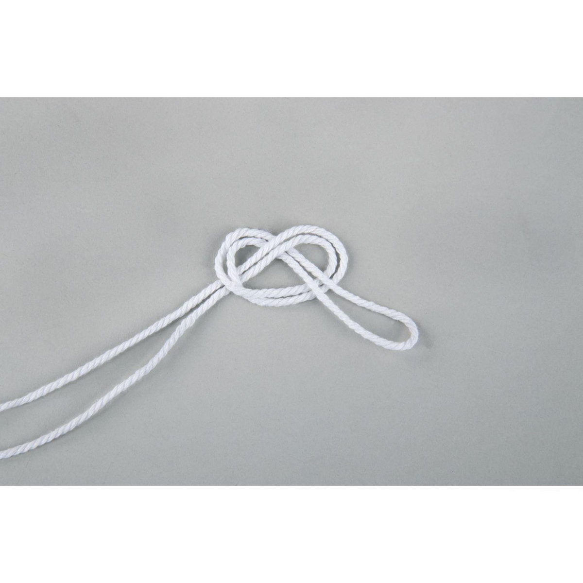 Rayher 4 anneaux de bambou et fil de coton à suspendre Ø 12 à 30 cm