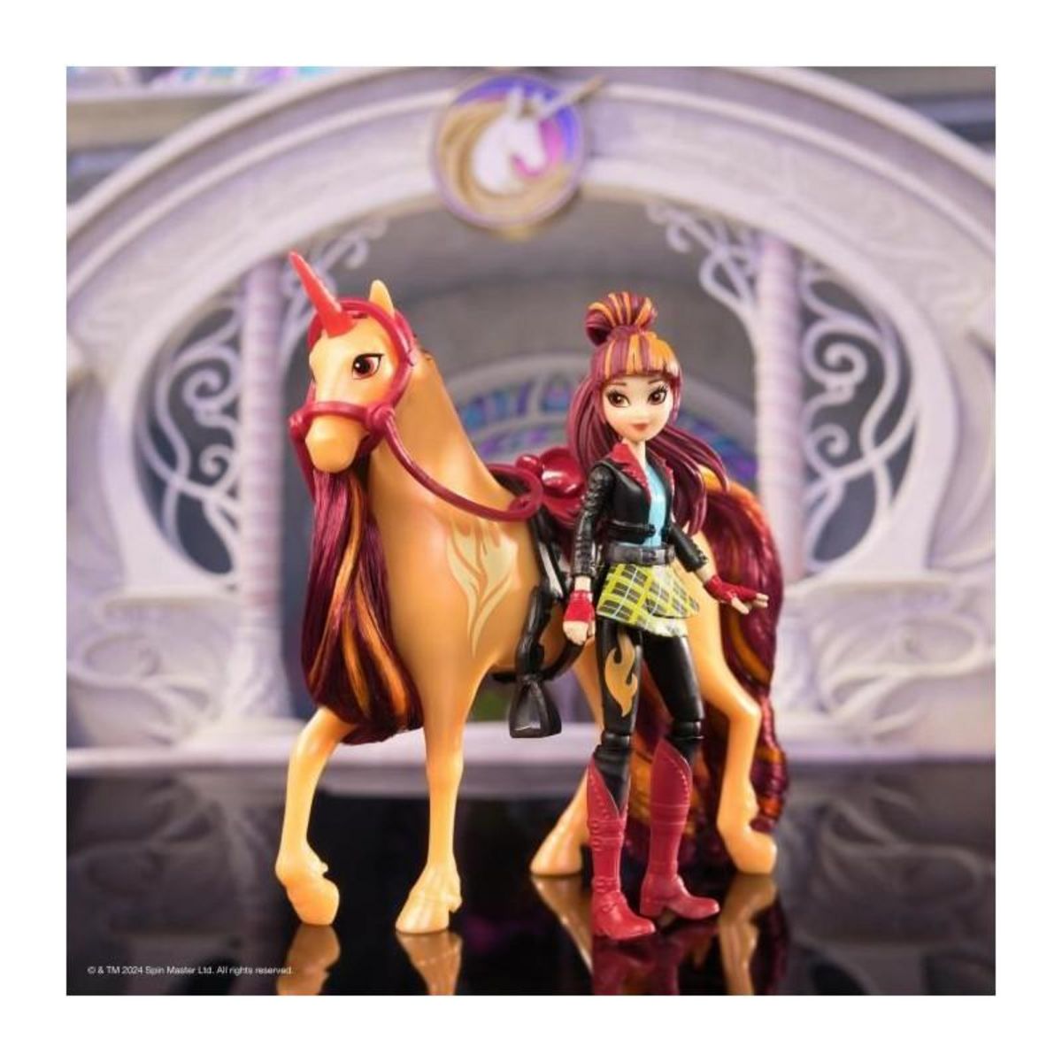 Spin Master SPIN MASTER COFFRET LICORNE ET POUPEE CINDER ET VALENTINA Unicorn Academy