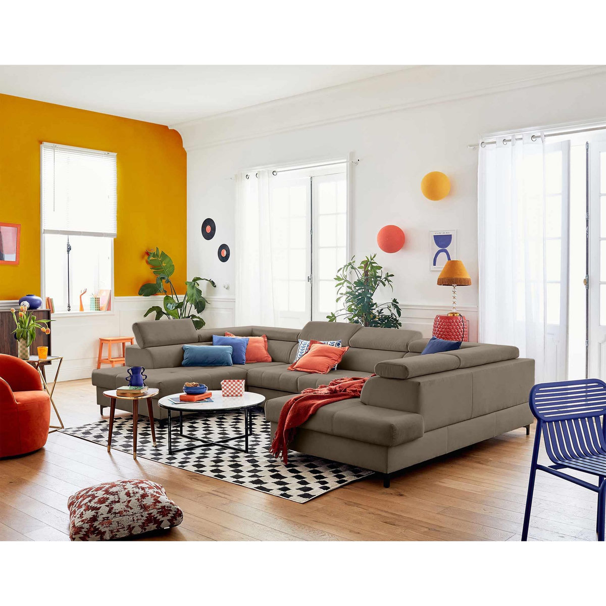 LISA DESIGN Merida - canapé panoramique en u - 7 places - convertible avec coffres et têtières réglables - en velours