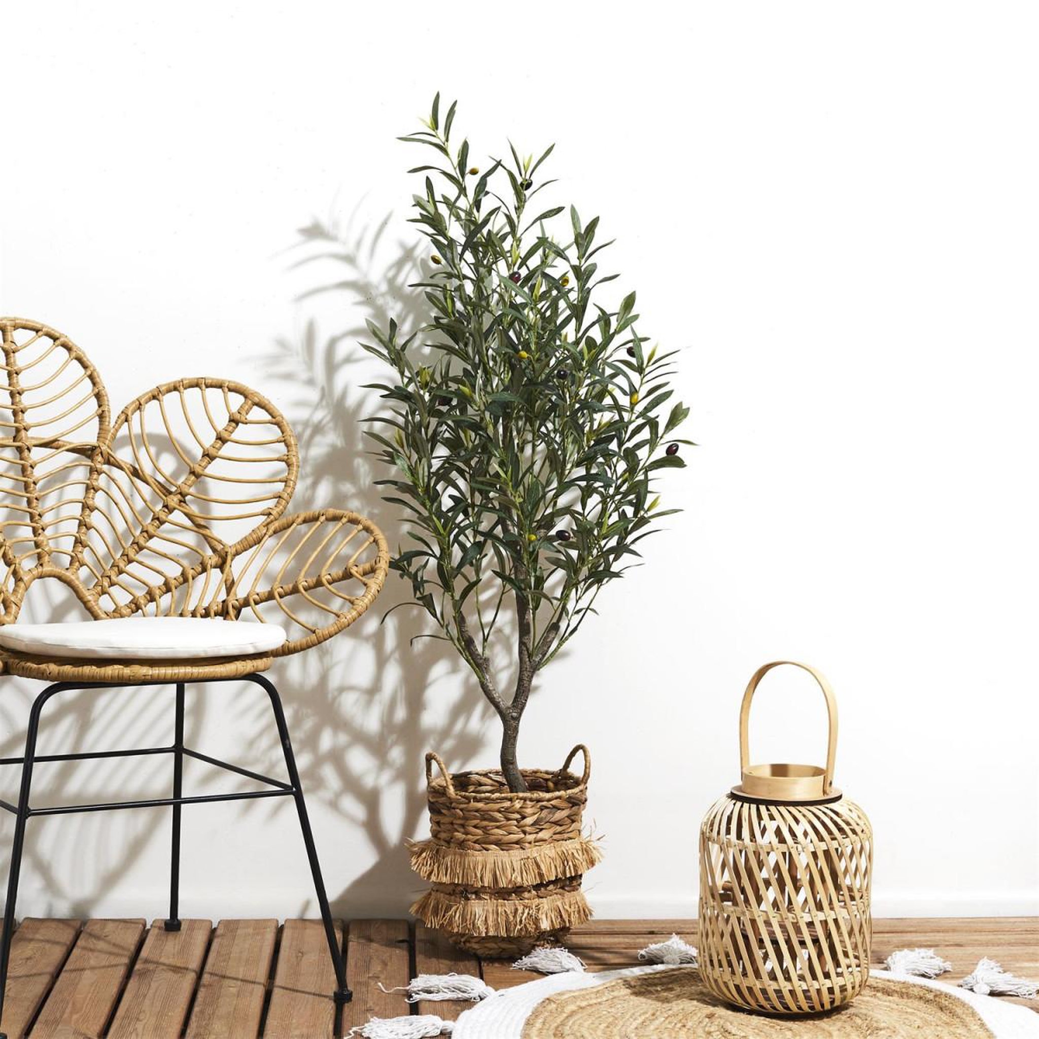 Voir la diapositive 3 : The Home Deco Factory Olivier artificiel en pot  wilbur  120cm vert