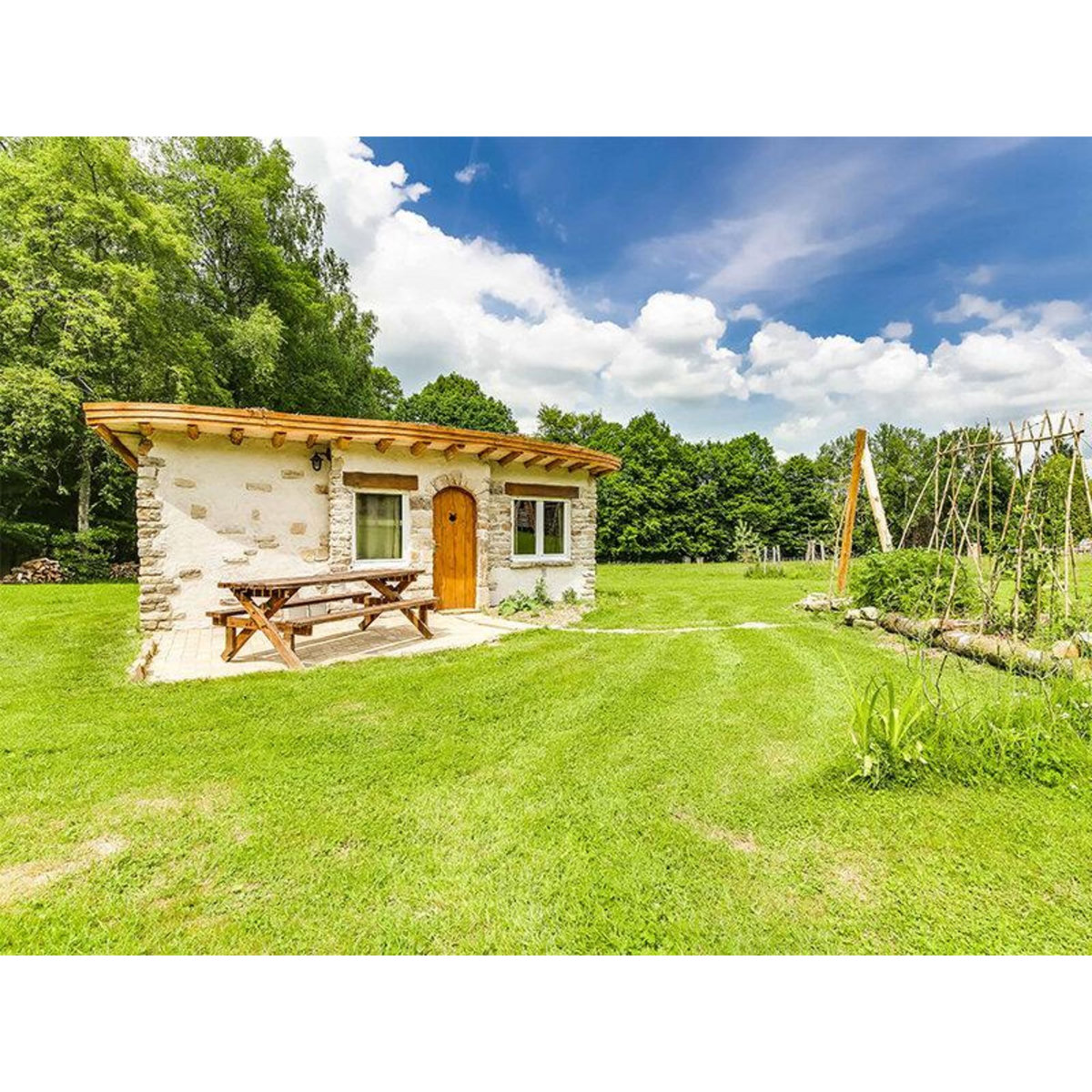 Smartbox Escapade insolite dans les Vosges : 2 jours en cabane pour toute la famille - Coffret Cadeau Séjour