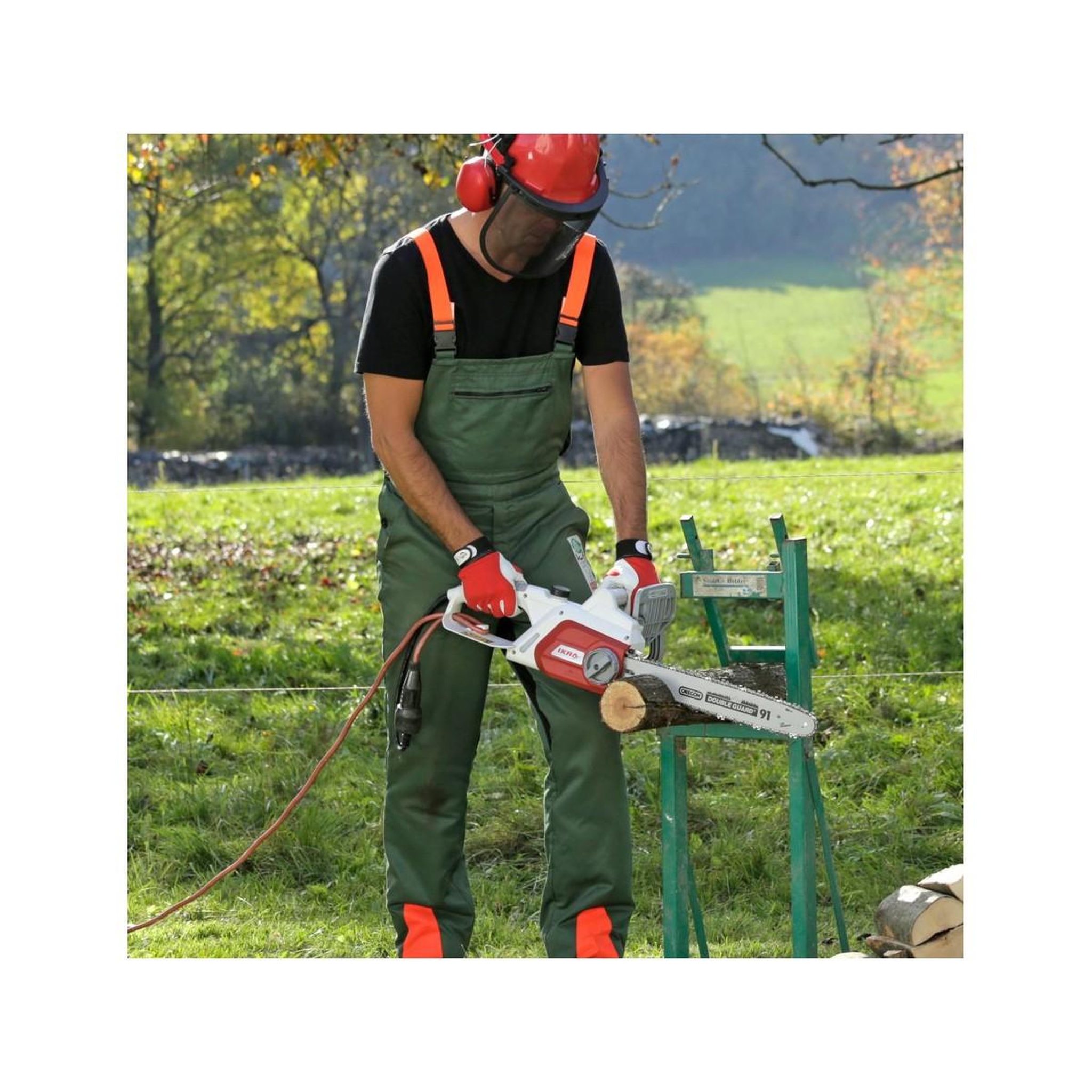 Voir la diapositive 2 : Ikra Tronçonneuse electrique 2200w guide 40 cm poignée 2 mains anti-vibration tendeur de chaine sans outil ikra