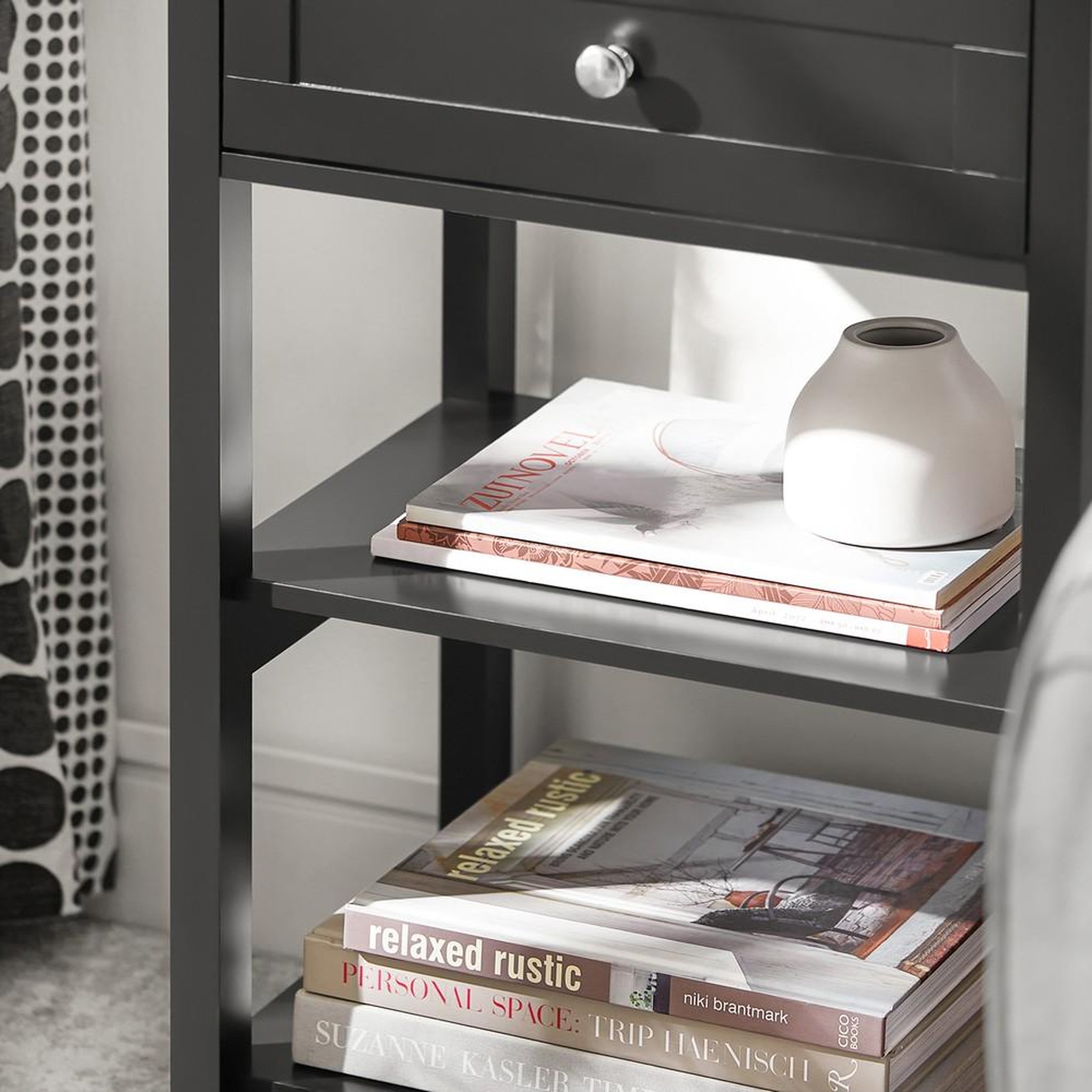 Voir la diapositive 5 : SOBUY SoBuy - Table De Chevet à un tiroir - Moderne - FBT46