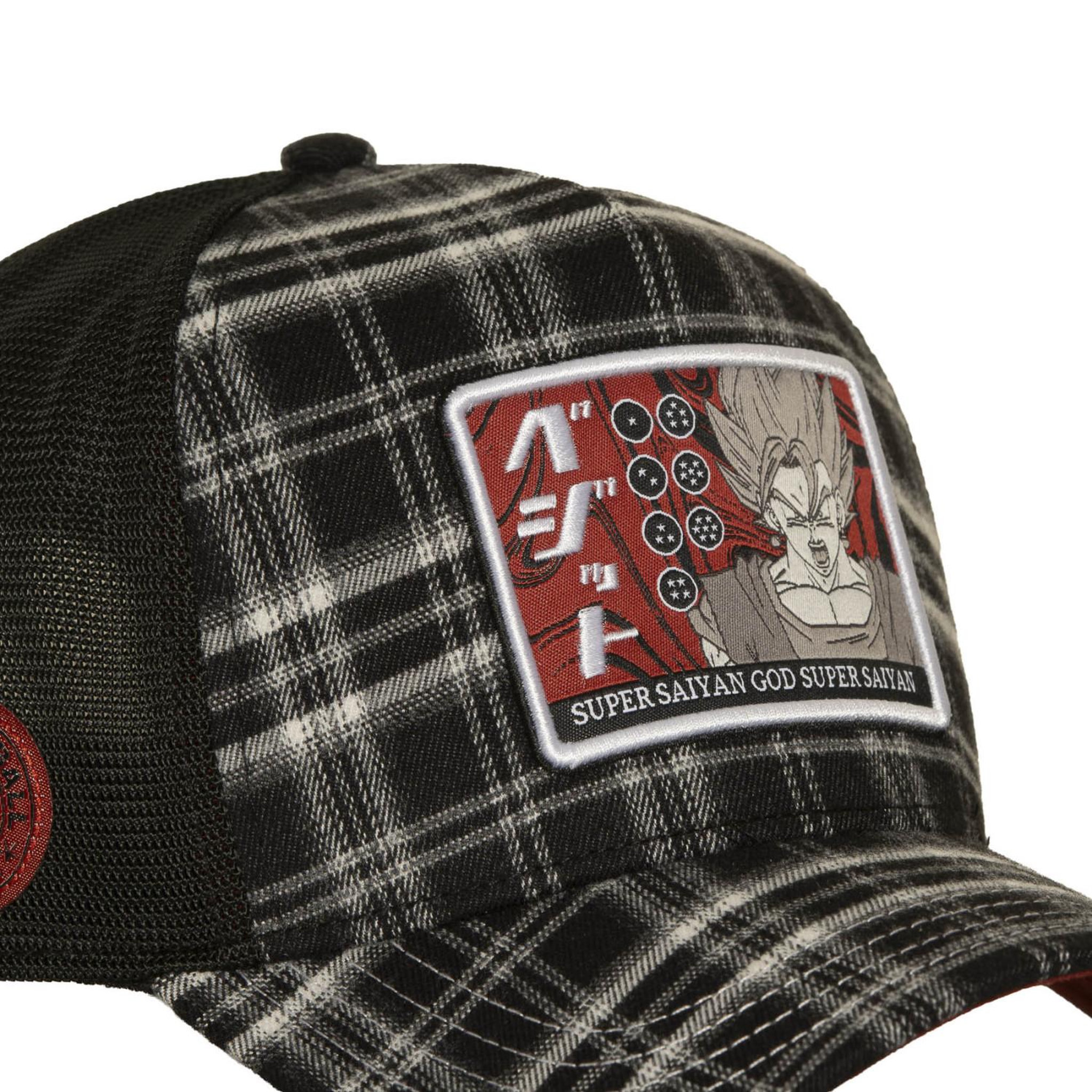 Voir la diapositive 3 : CAPSLAB Casquette trucker premiumr filet et patch dragon ball super god