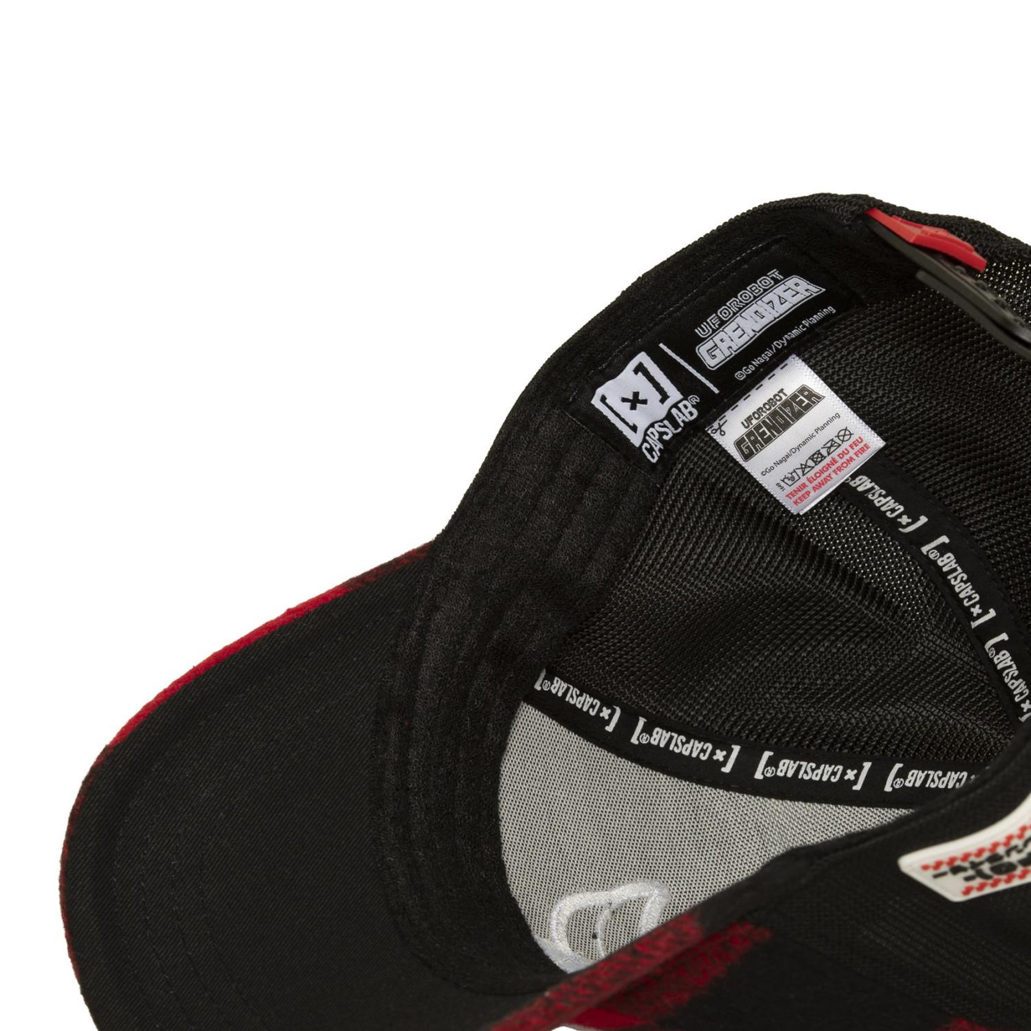 Voir la diapositive 6 : CAPSLAB Casquette trucker premium avec filet et logo brodé goldorak head