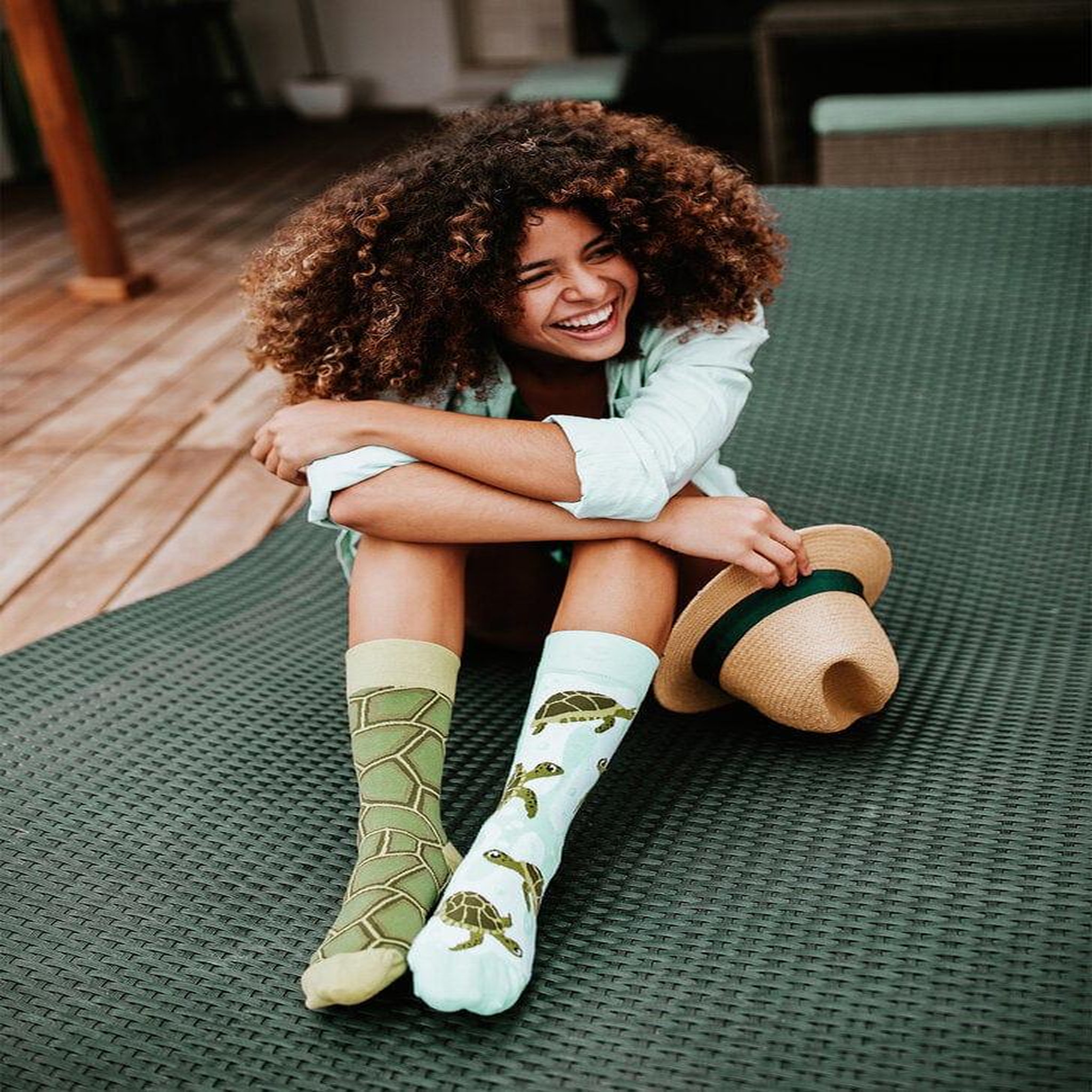 Voir la diapositive 6 : DEDOLES Chaussettes tortues marines