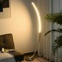 Voir la diapositive 2 : HOMCOM HOMCOM Lampadaire design LED argent dim. 50L x 23l x H149 cm