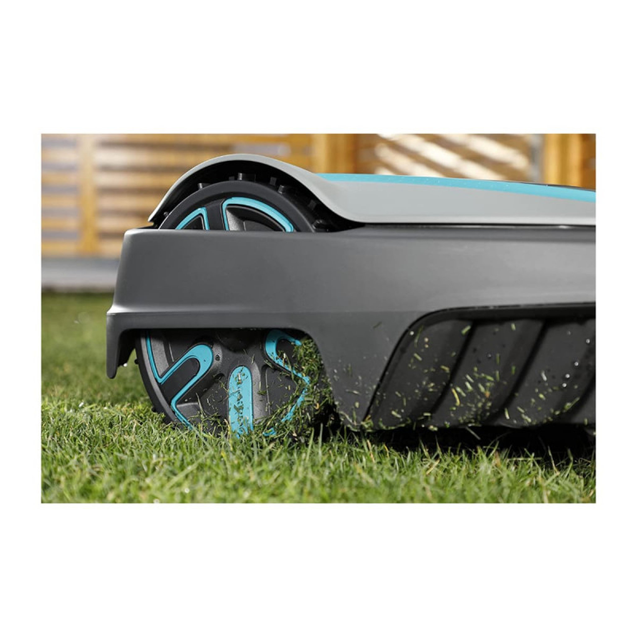 Voir la diapositive 4 : Gardena Brosses de nettoyage pour roues des tondeuses robots GARDENA - 4030-20