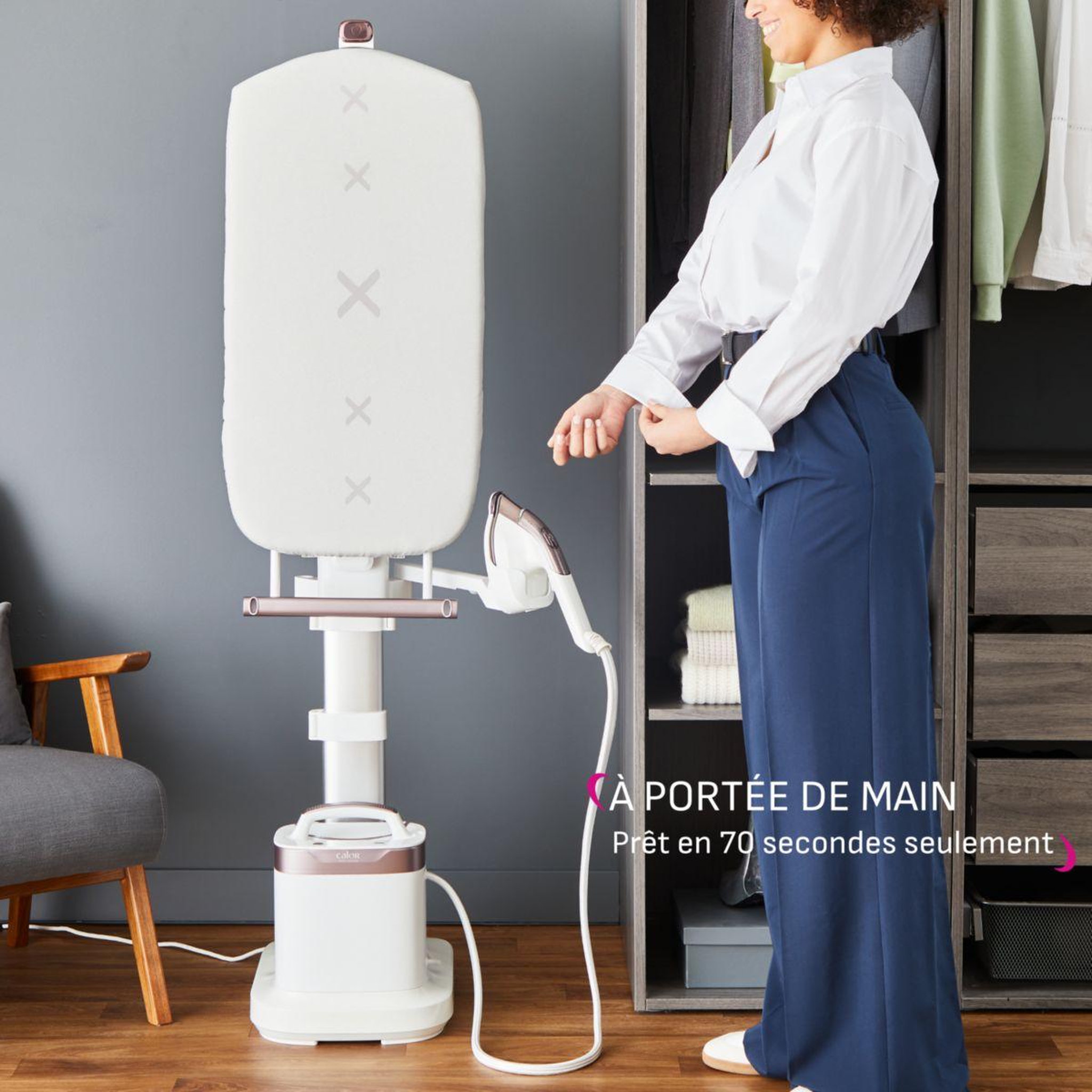 Voir la diapositive 3 : CALOR Défroisseur vapeur Ixeo Vision QT1811C0
