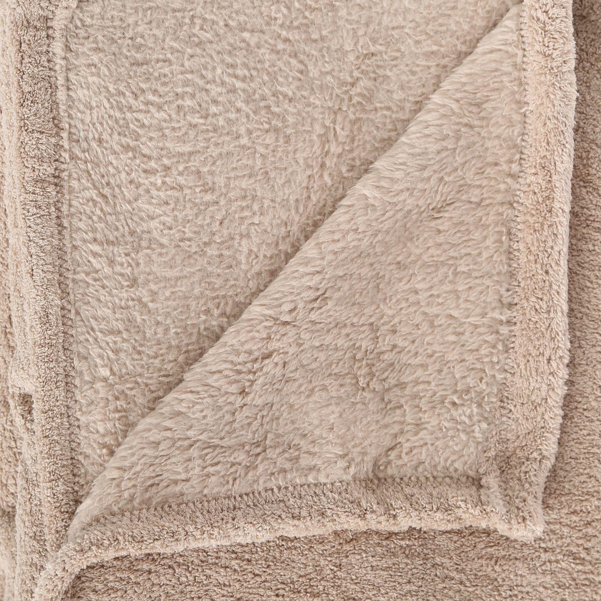 Voir la diapositive 3 : ATMOSPHERA Plaid en Microfibre uni - 230x180 cm - Beige