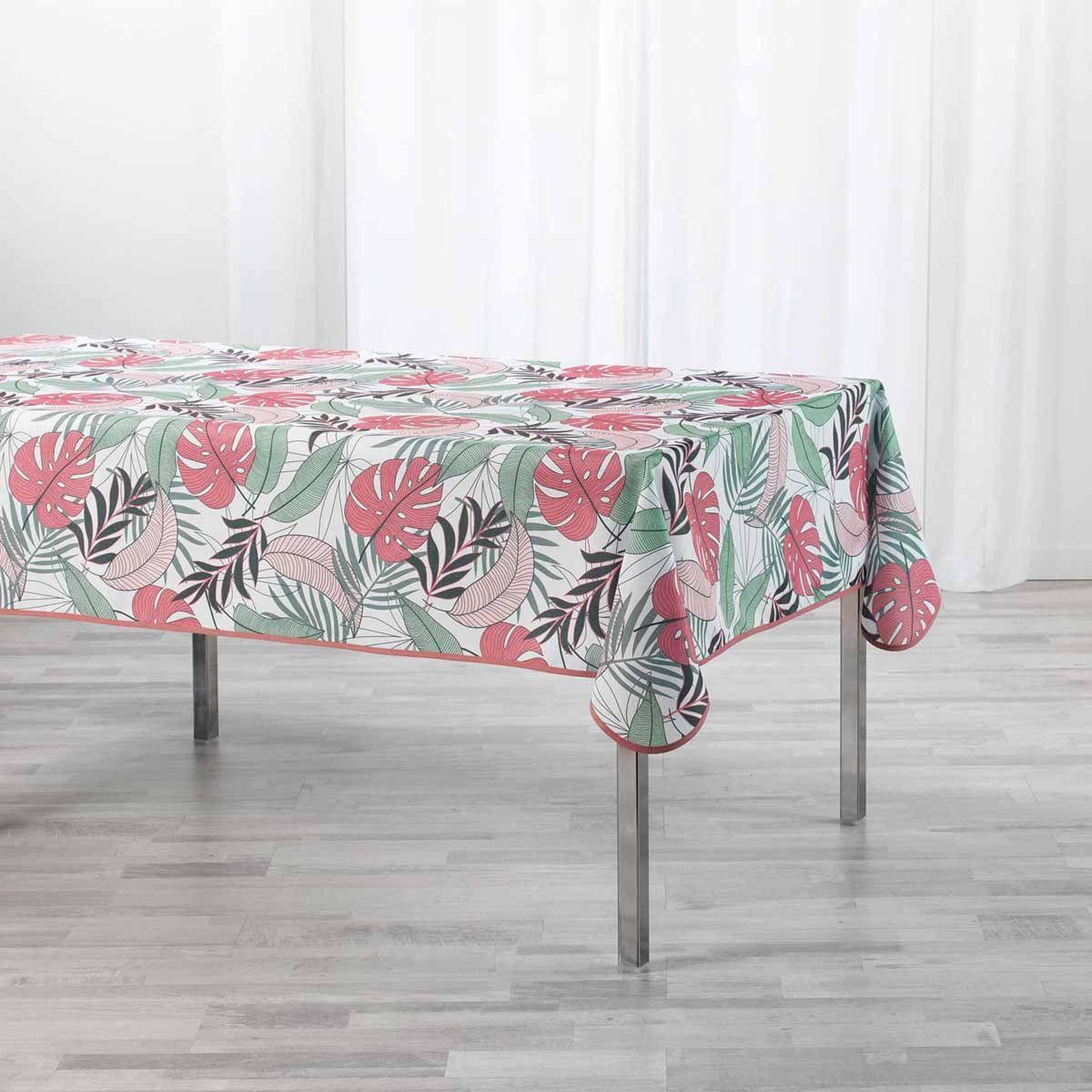 Douceur d'Intérieur Nappe antitache  beauty jungle  150x240cm blanc & rose