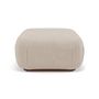 Voir la diapositive 3 : LISA DESIGN Penelope - pouf en velours texturé