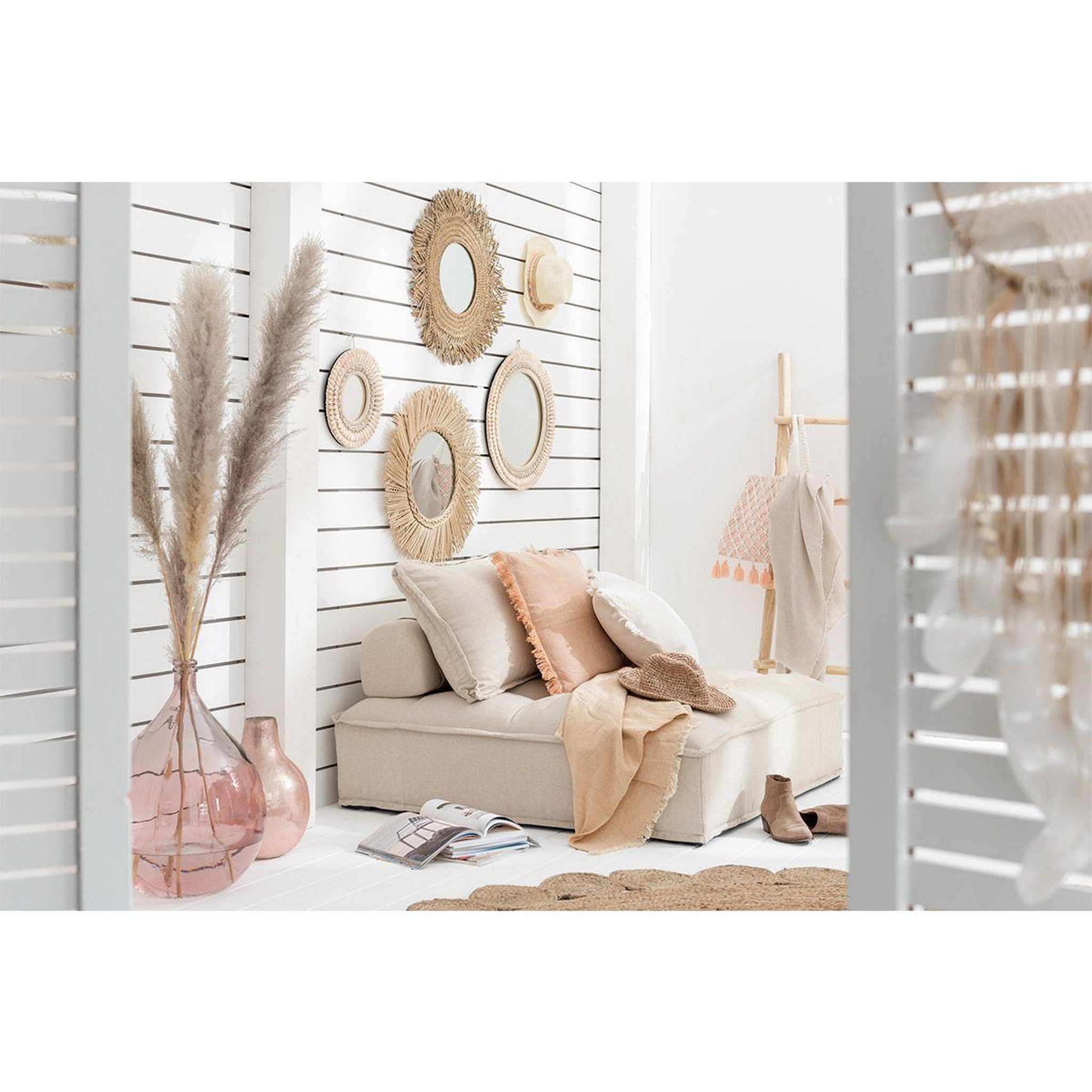 Voir la diapositive 3 : J-LINE Plaid déco uni  bord court  150x200cm rose