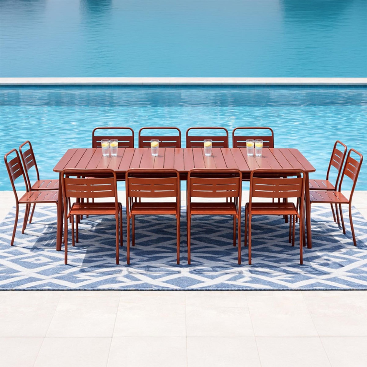 CONCEPT USINE Ensemble table de jardin 234 cm et 10 chaises terracotta BERGAME