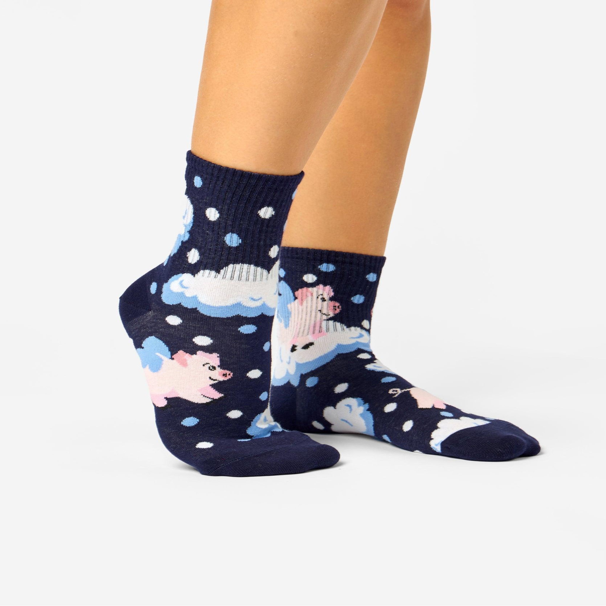 Voir la diapositive 2 : DEDOLES Chaussettes courtes cochons dans les nuages