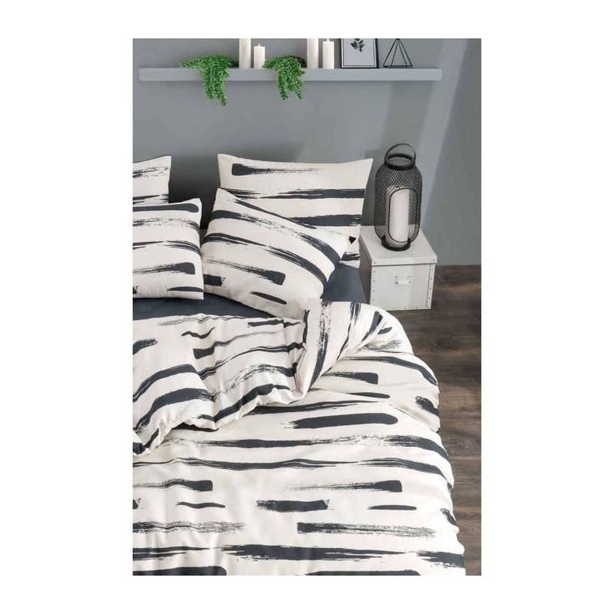 Voir la diapositive 3 : GENERIQUE Parure de lit - 1 housse de couette 220 x 240 cm + 2 taies d'oreiller 60 x 60 cm - 65% coton, 35% polyester - Blanc