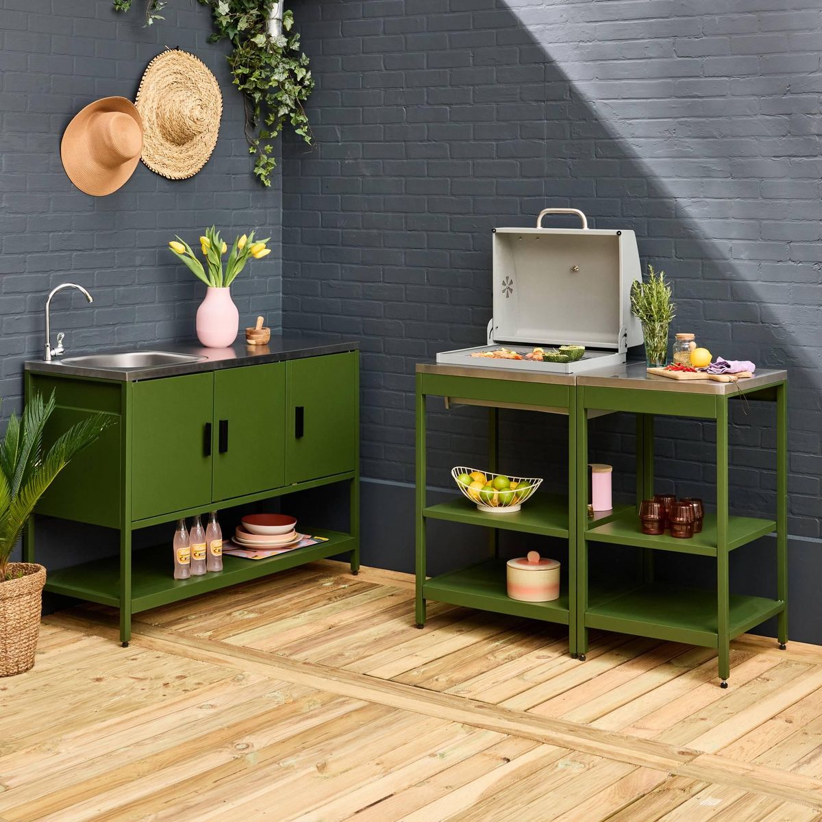 SWEEEK Cuisine extérieure Naxos 3 modules acier inoxydable avec barbecue au charbon