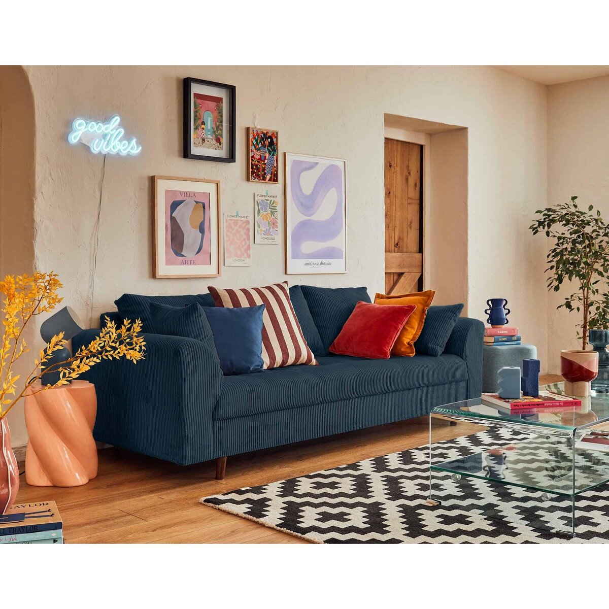 LISA DESIGN Rune - canapé 3 places - en velours côtelé