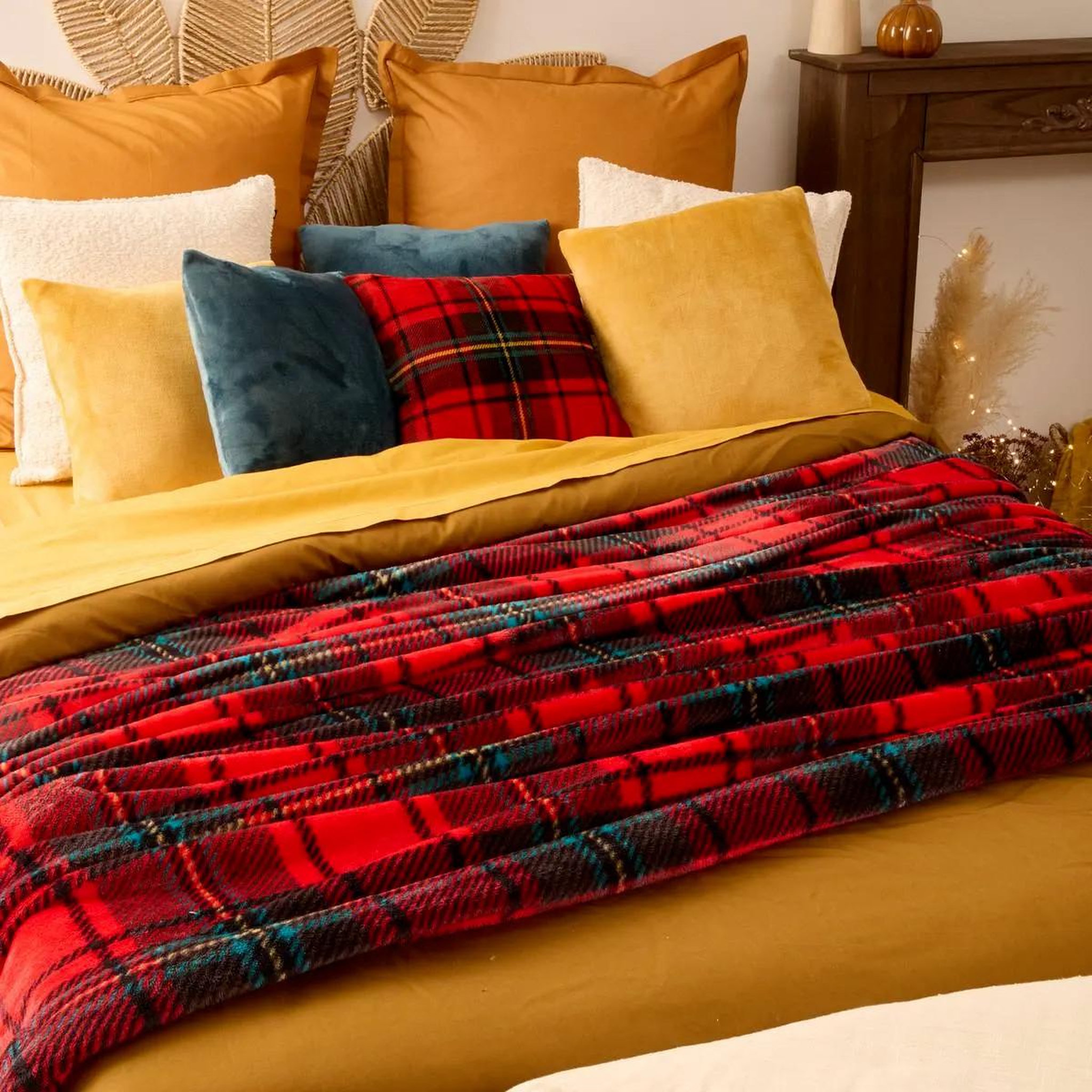 Voir la diapositive 2 : ATMOSPHERA Plaid tartan en flanelle  brody  180x230cm rouge
