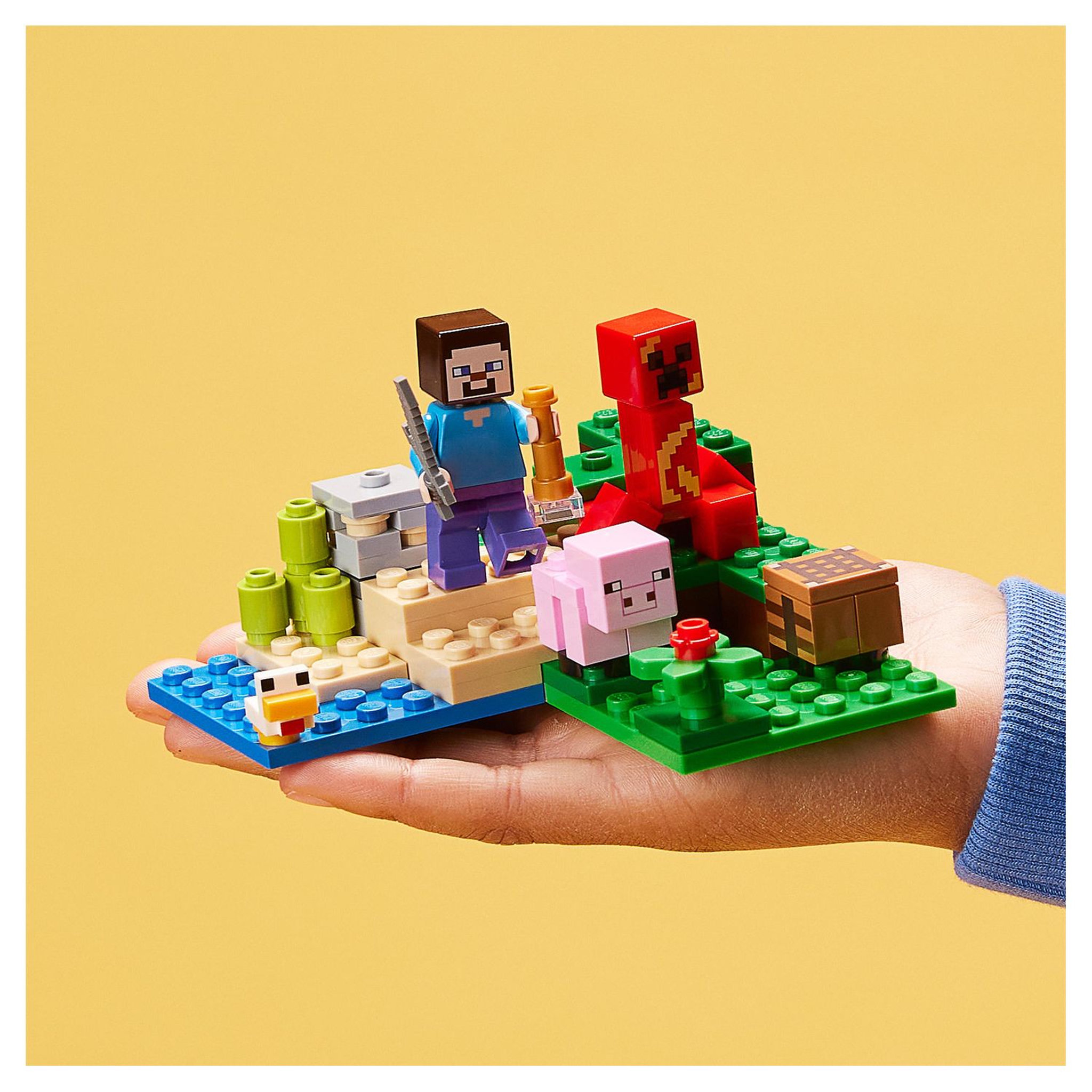Voir la diapositive 7 : LEGO Minecraft 21177 - L'embuscade du Creeper, Set avec Minifigures Steve, Bébé Cochon et Poulet, Jouets pour Enfants +7 ans