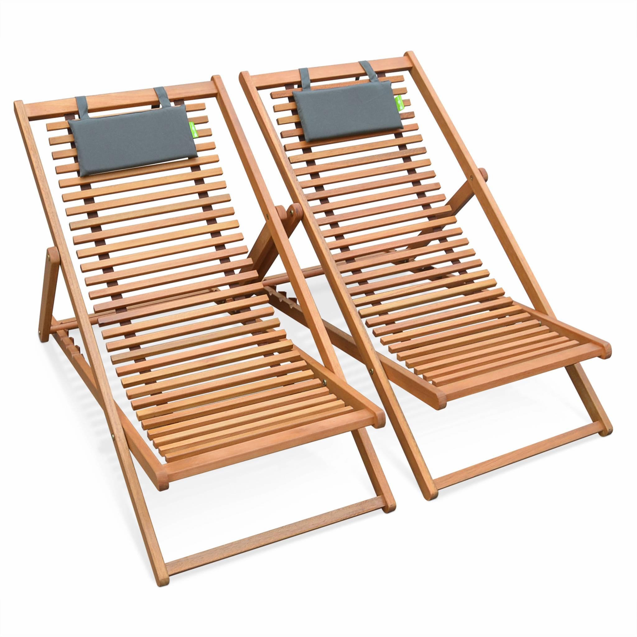 Voir la diapositive 1 : SWEEEK Chiliennes bois à lattes - Bilbao - 2 transats en bois d'Eucalyptus huilé avec coussin repose-tête gris