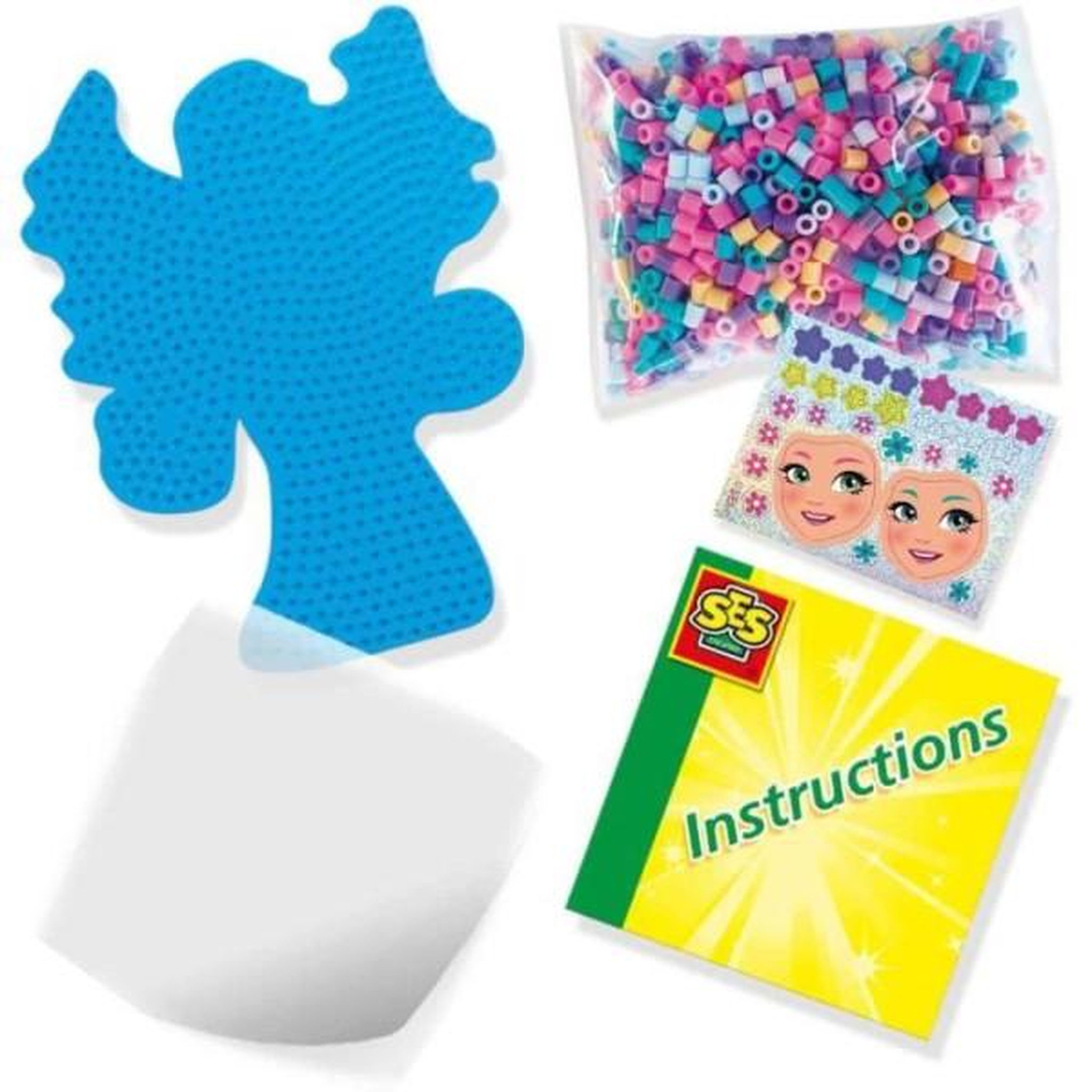 Voir la diapositive 5 : SES Creative Perles a repasser - Fées - SES CREATIVE - Créer des fées magnifiques avec 1200 perles et plateau en forme de fée.