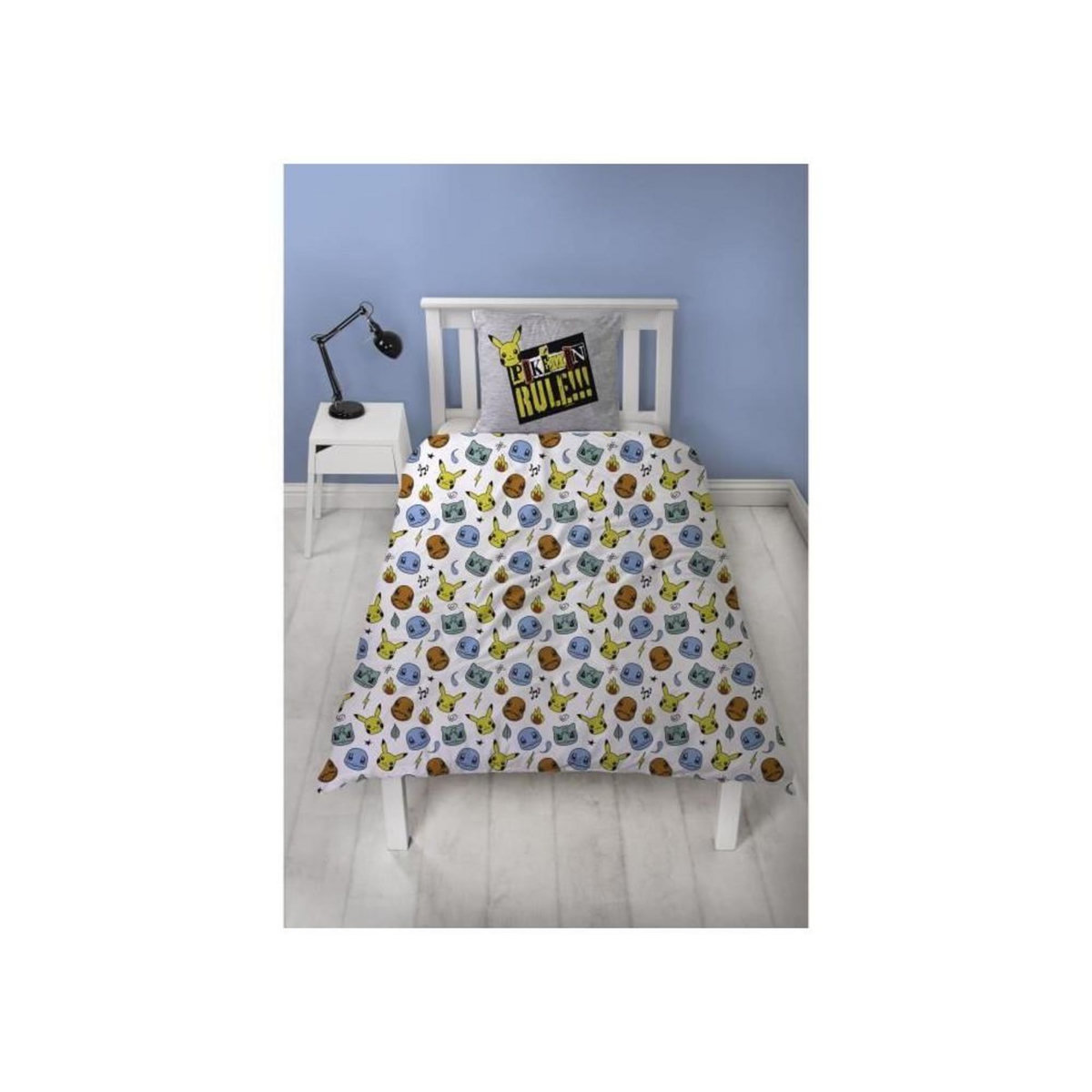 Pokemon Parure de lit réversible - POKEMON - Pikachu et Starter - Gris - Microfibre - 1 housse de couette 140 x 200 cm + 1 taie 63 x 63