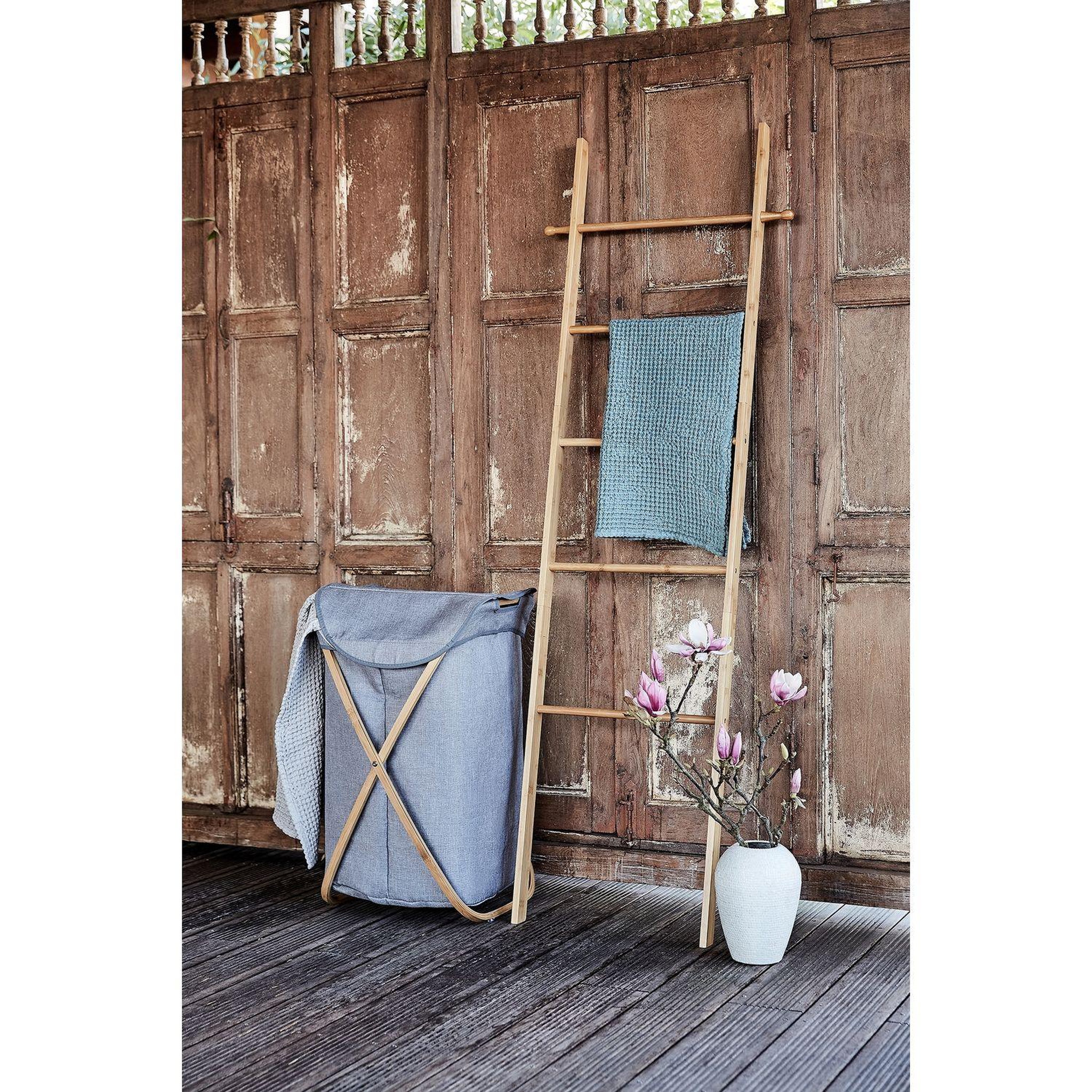 Voir la diapositive 2 : Wenko Echelle porte-serviette en bambou bahari - l. 43 x h. 170 cm