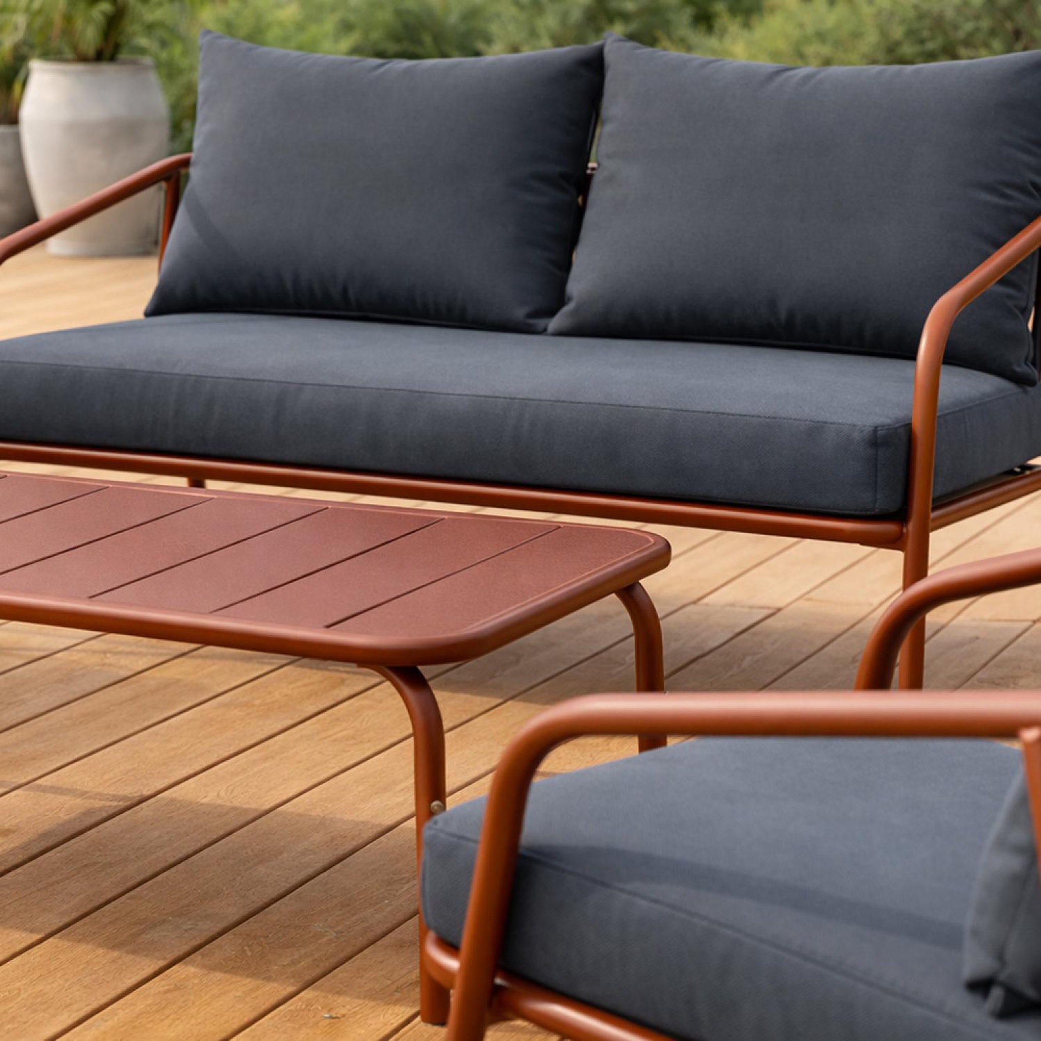 Voir la diapositive 6 : CONCEPT USINE Salon de jardin 4 places terracotta bergame