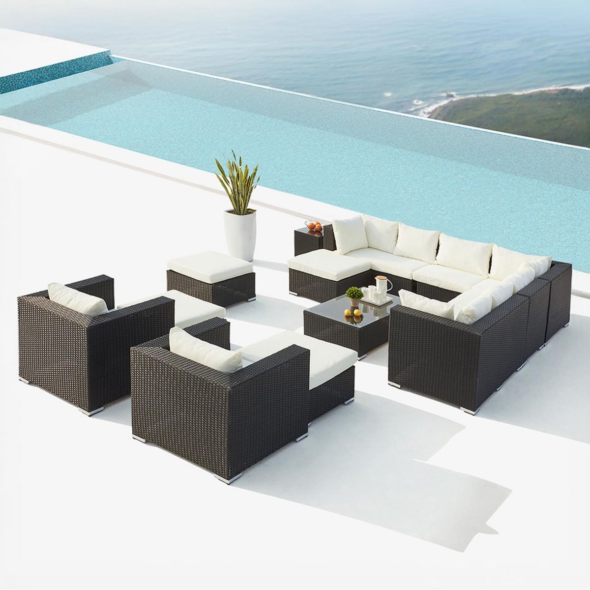 CONCEPT USINE Salon de jardin modulable 13-14 places en résine tressée noir et blanc STALLA