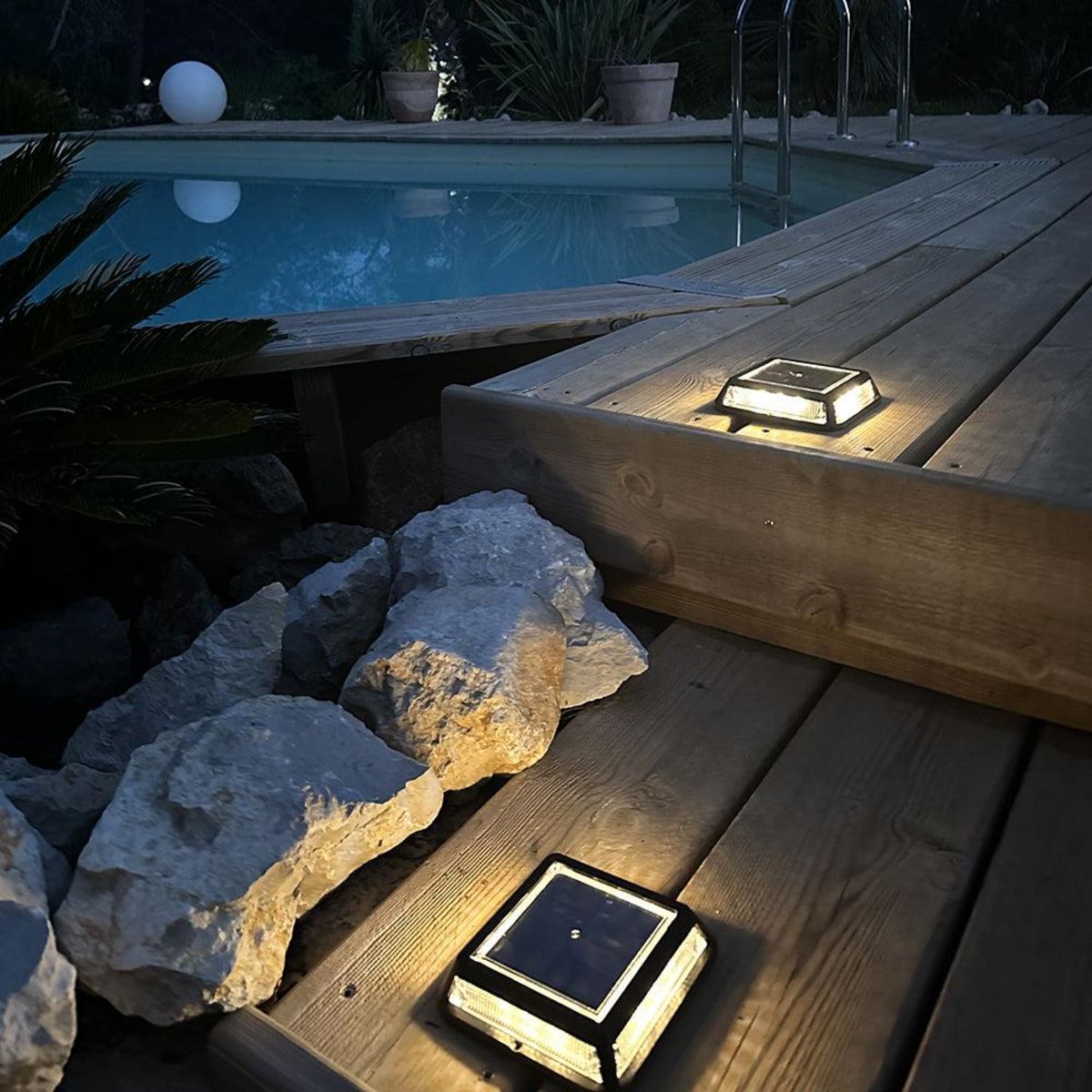 Lumisky Lot de 8 balise solaires QUADRY Noir Aluminium D12cm