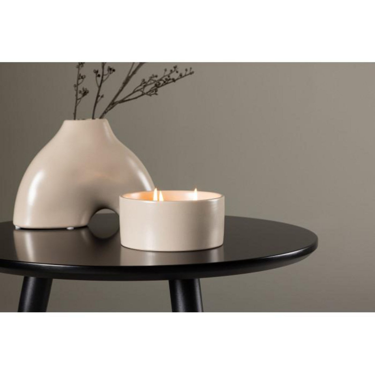 Paris Prix Bougie Parfumée Fraîcheur Marine  Douglas  750g Beige