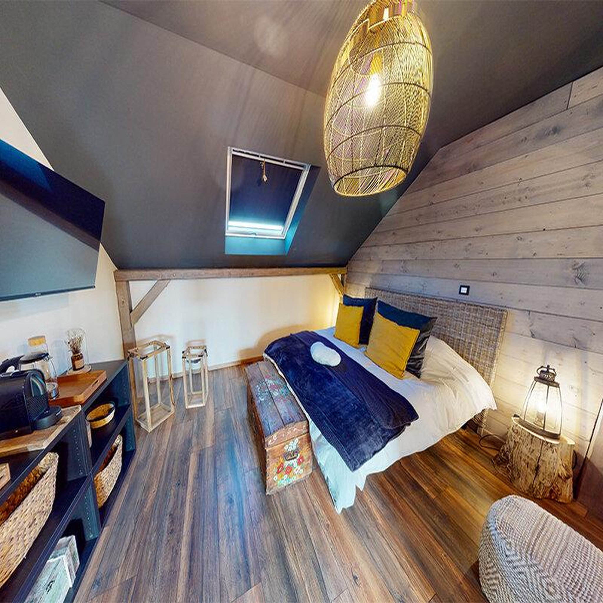 Voir la diapositive 3 : Smartbox 2 jours en suite avec accès privatif au spa et modelage près de strasbourg - coffret cadeau séjour