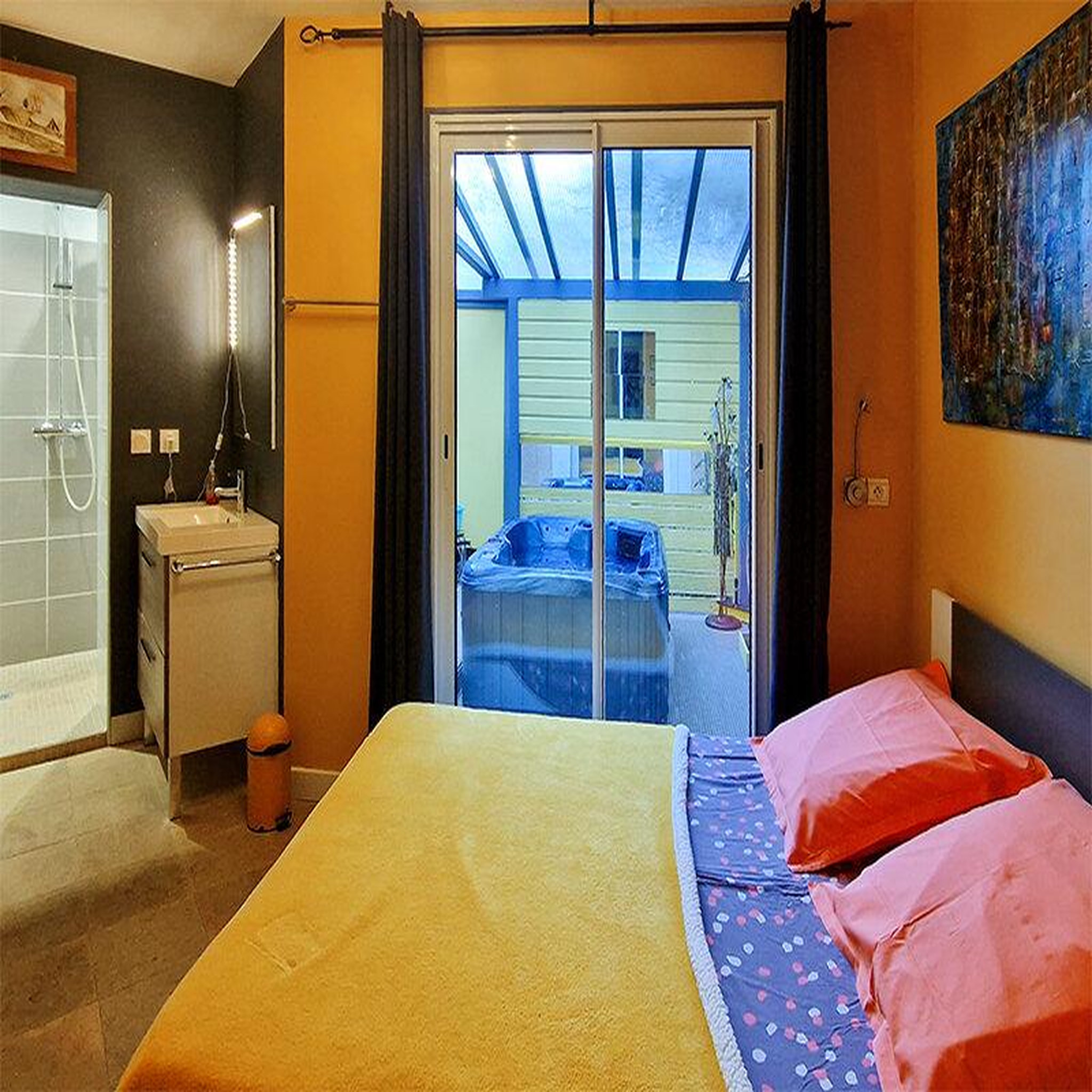 Voir la diapositive 2 : Smartbox 2 jours avec dîner en maison d'hôtes de charme avec piscine près de toulouse - coffret cadeau séjour