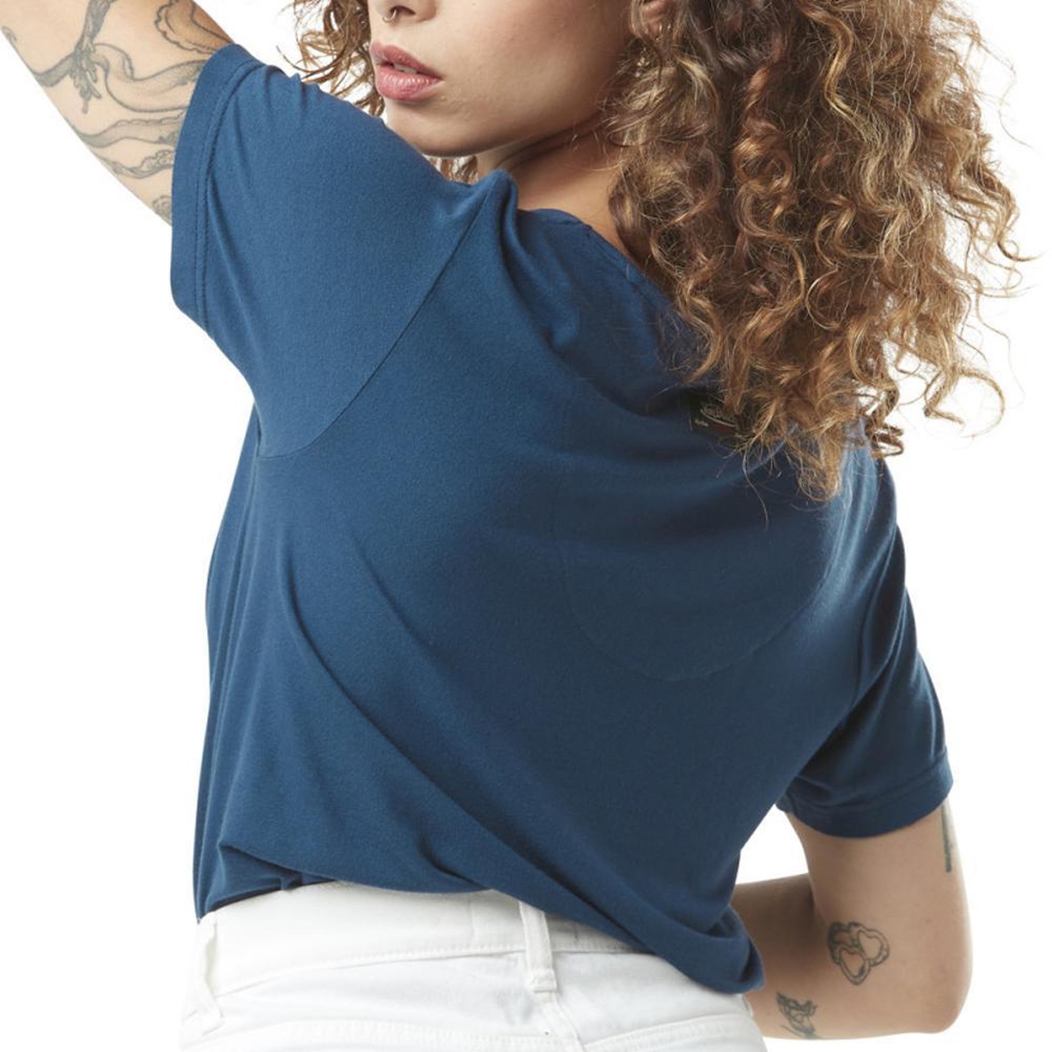 Voir la diapositive 2 : VON DUTCH T-shirt Bleu Femme Von Dutch Slub M