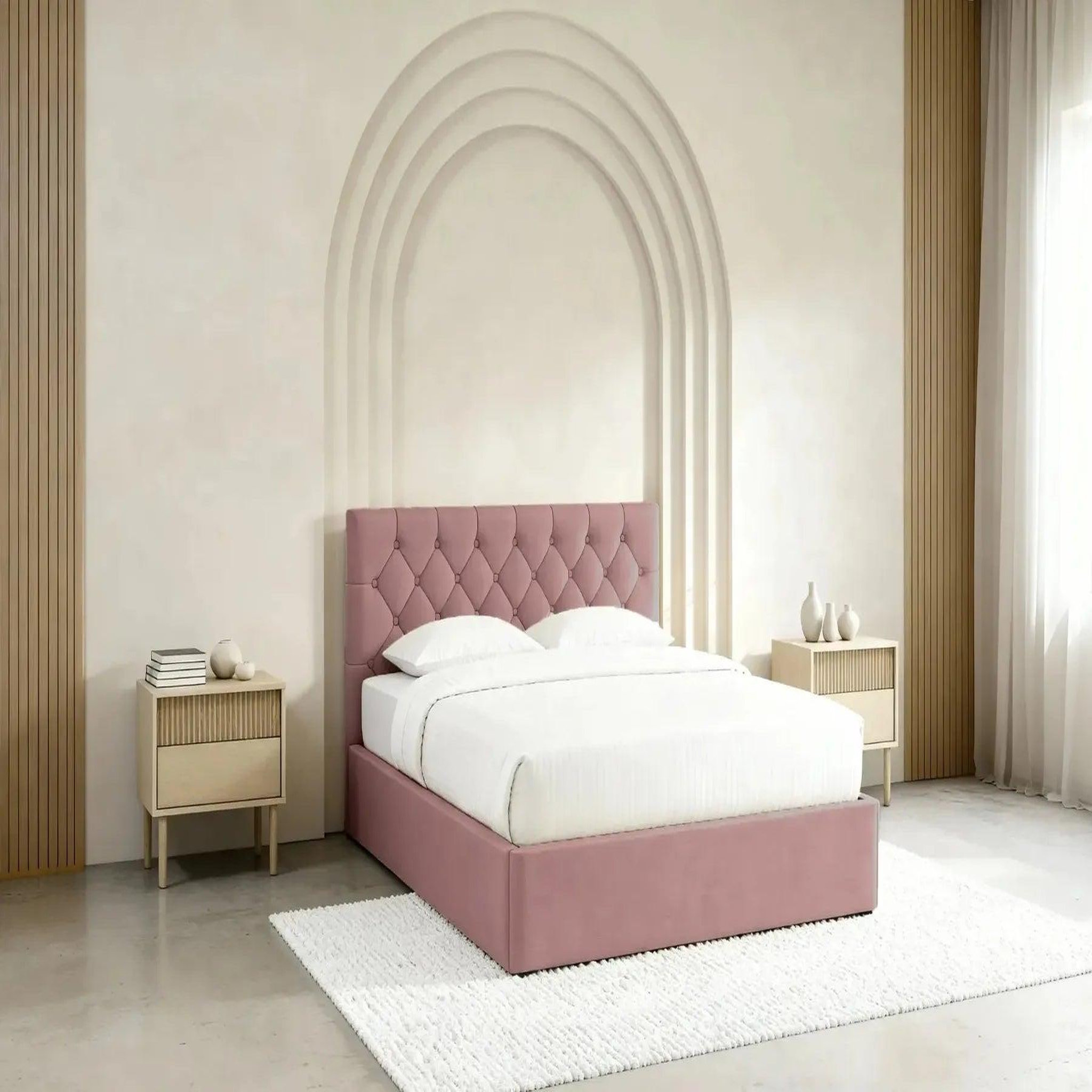 Voir la diapositive 2 : CASANOVA PARIS Emile - lit coffre tissu velours