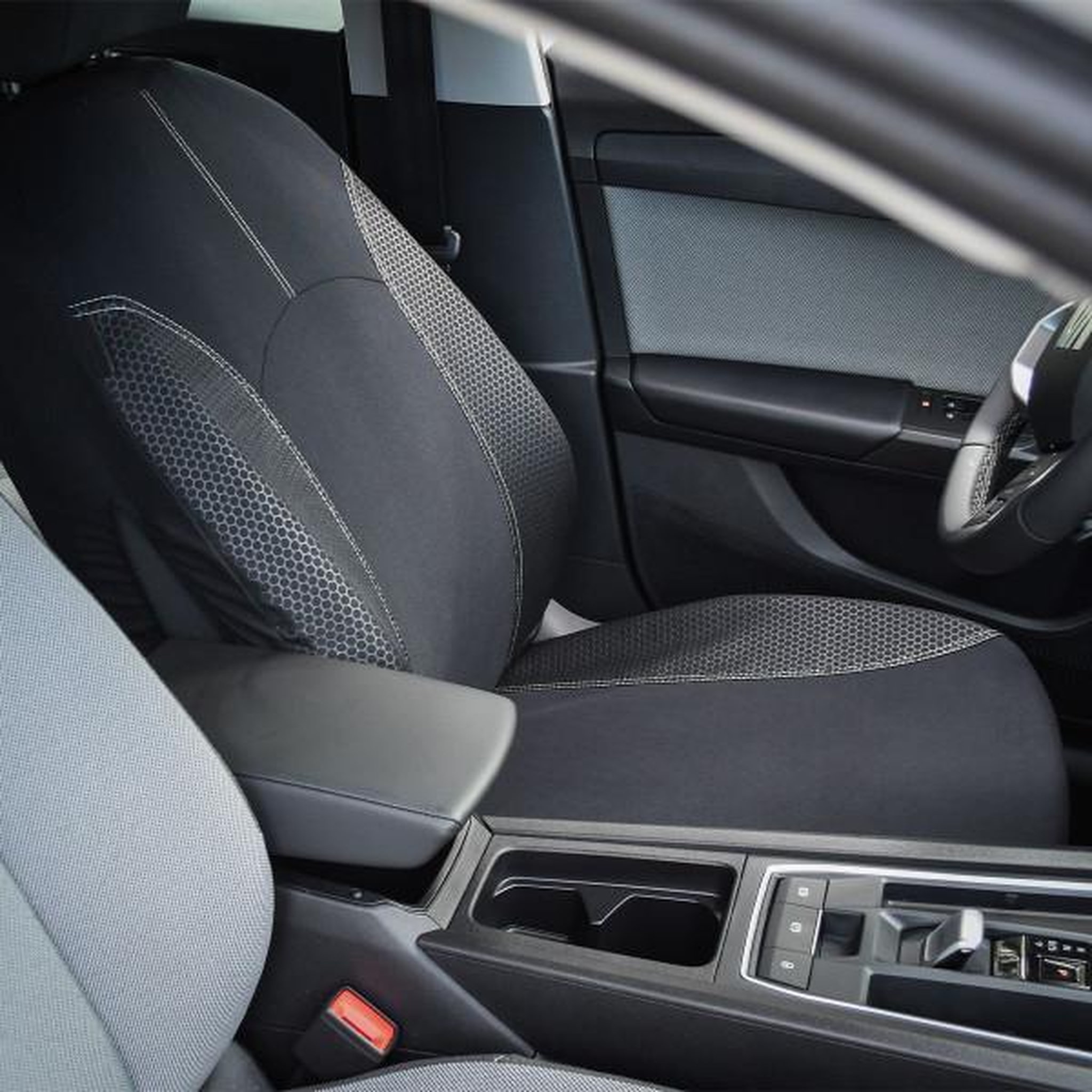 Voir la diapositive 6 : N/A Housse de siege auto - XLCOVER - Compatible Airbags - Noir - Universelle - 3 pieces