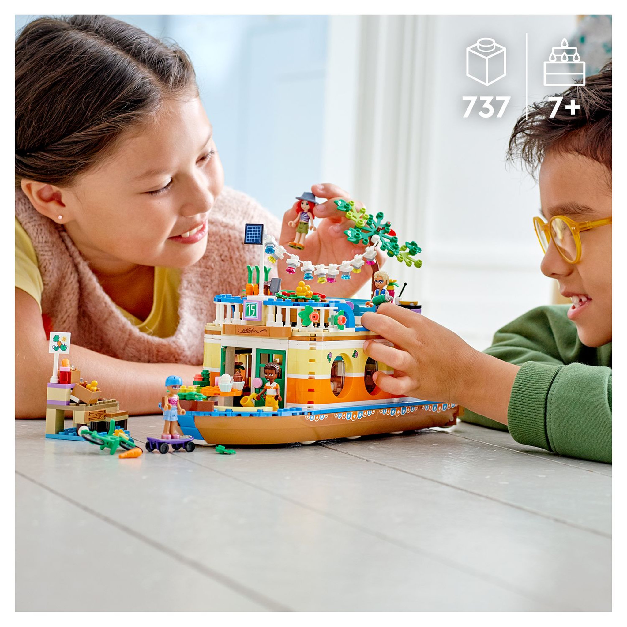 Voir la diapositive 4 : LEGO Friends 41702 - La péniche