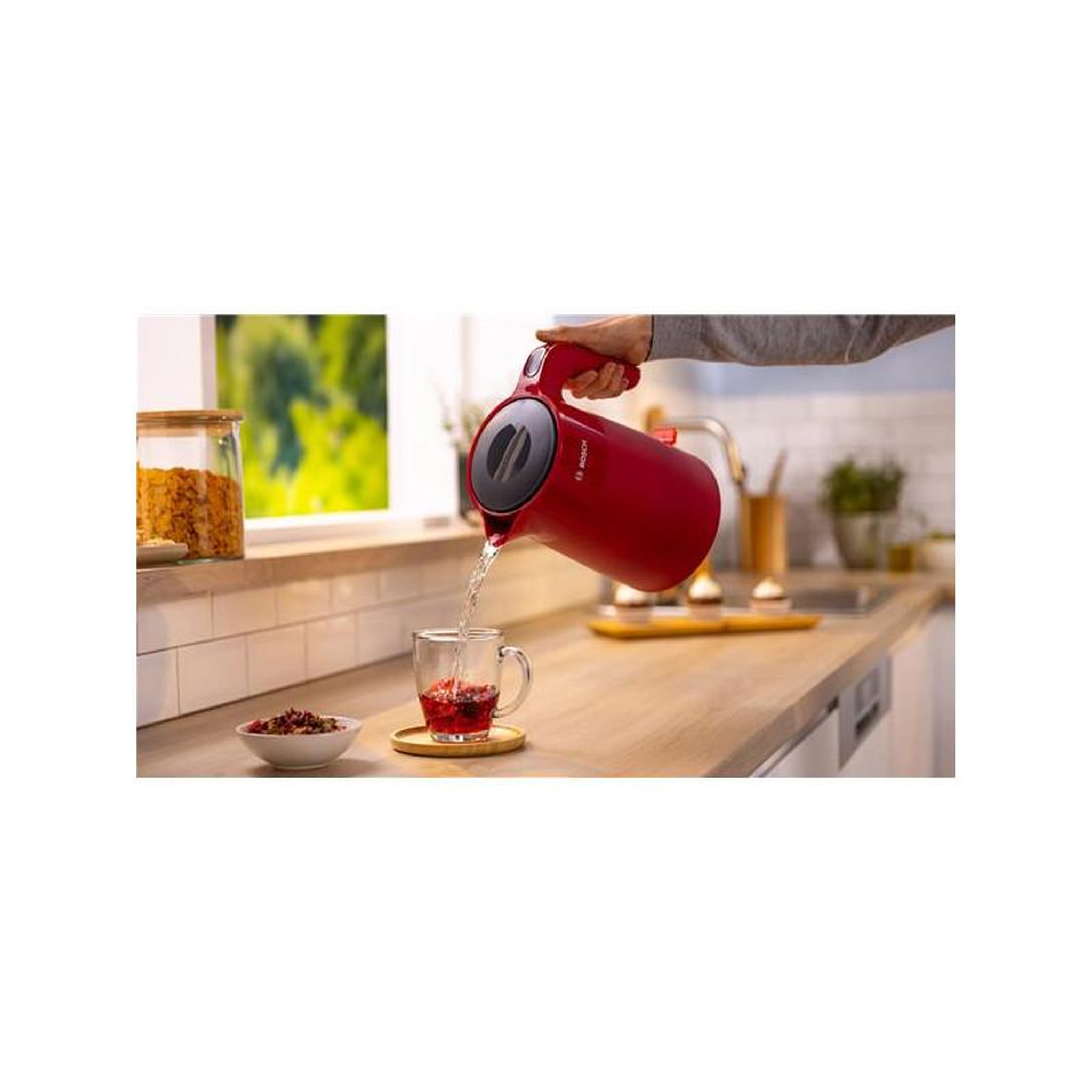 Voir la diapositive 4 : BOSCH Bouilloire électrique 1.7l 2400w rouge - twk2m164