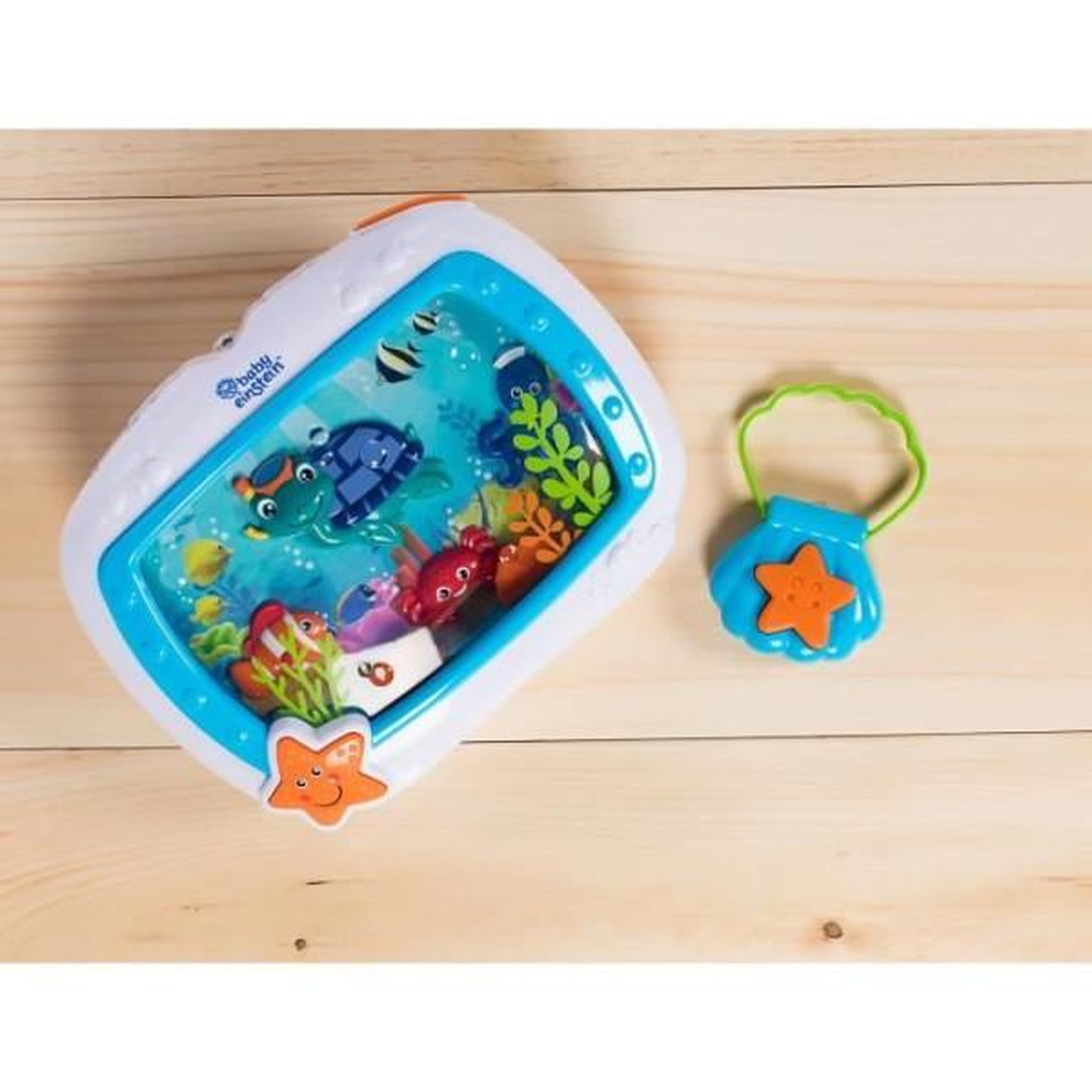 Voir la diapositive 3 : BABY EINSTEIN BABY EINSTEIN Veilleuse - Reves marins - Réglage 25 min lumiere, son, musique ou bruit de l'océan, attache lit, télécommande