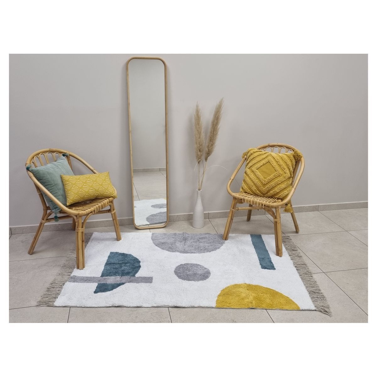 Tapis déco en coton tufté motif géométrique finition franges VIVAL