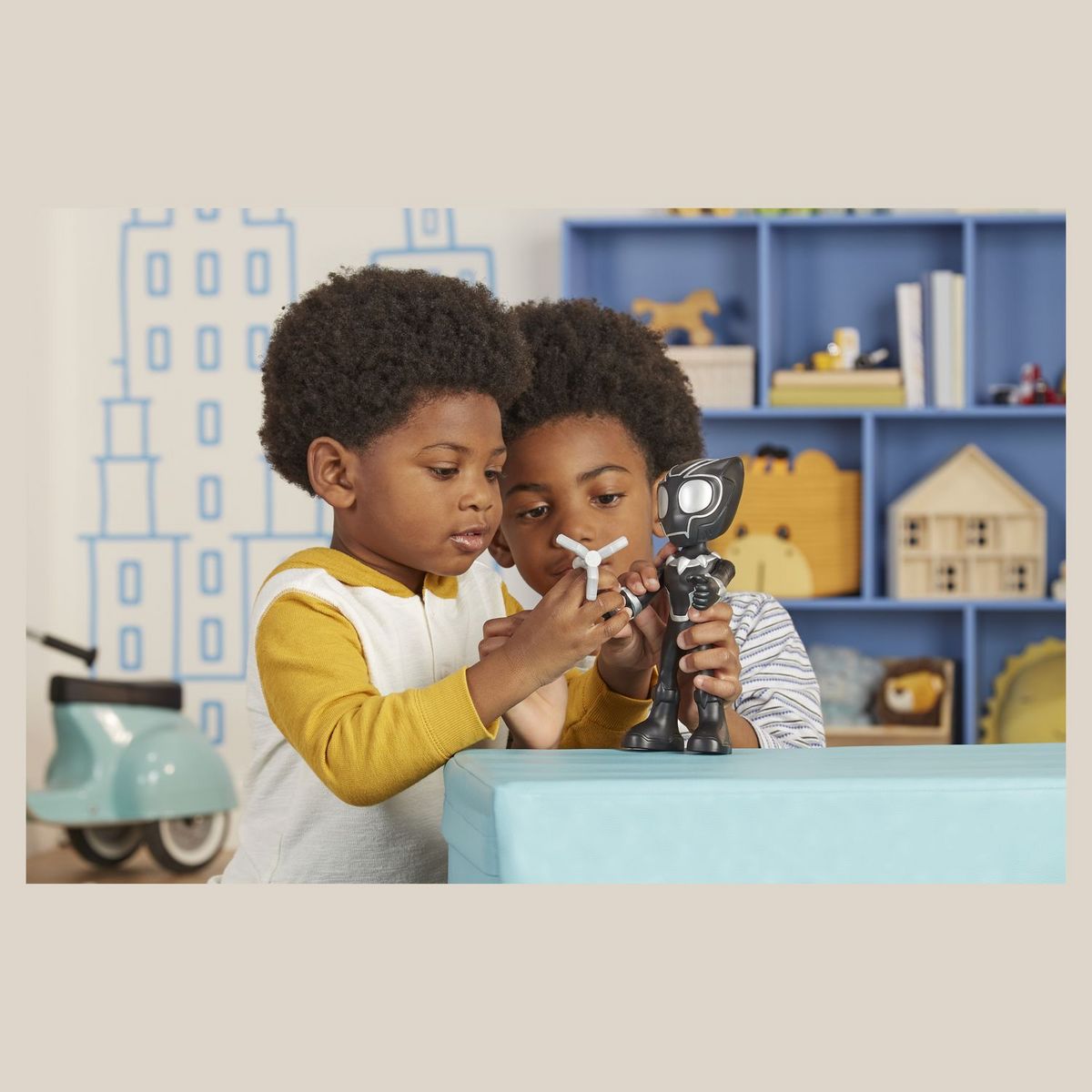 HASBRO Figurine Black Panther